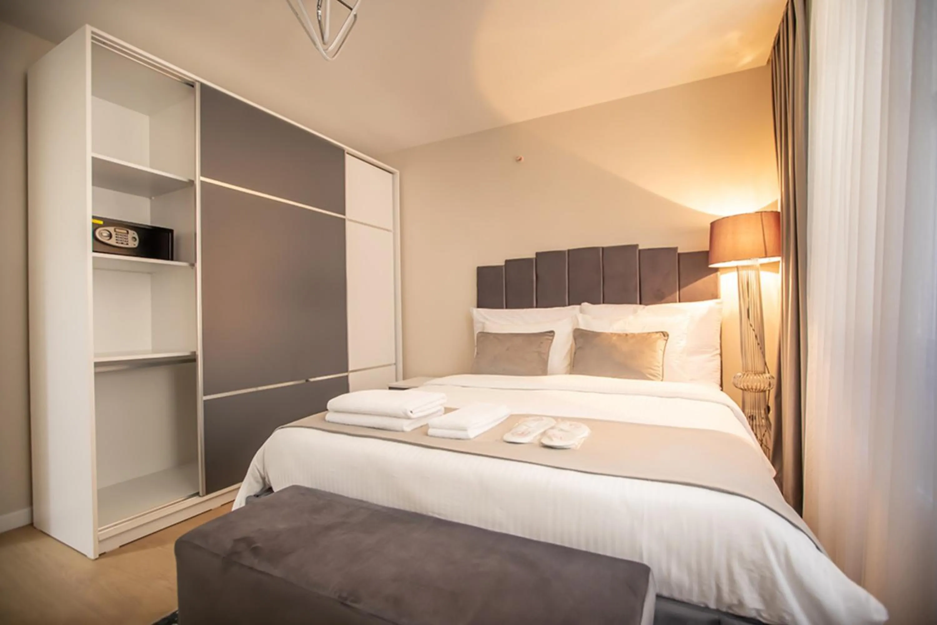 Family, Bed in Millennium Istanbul Golden Horn