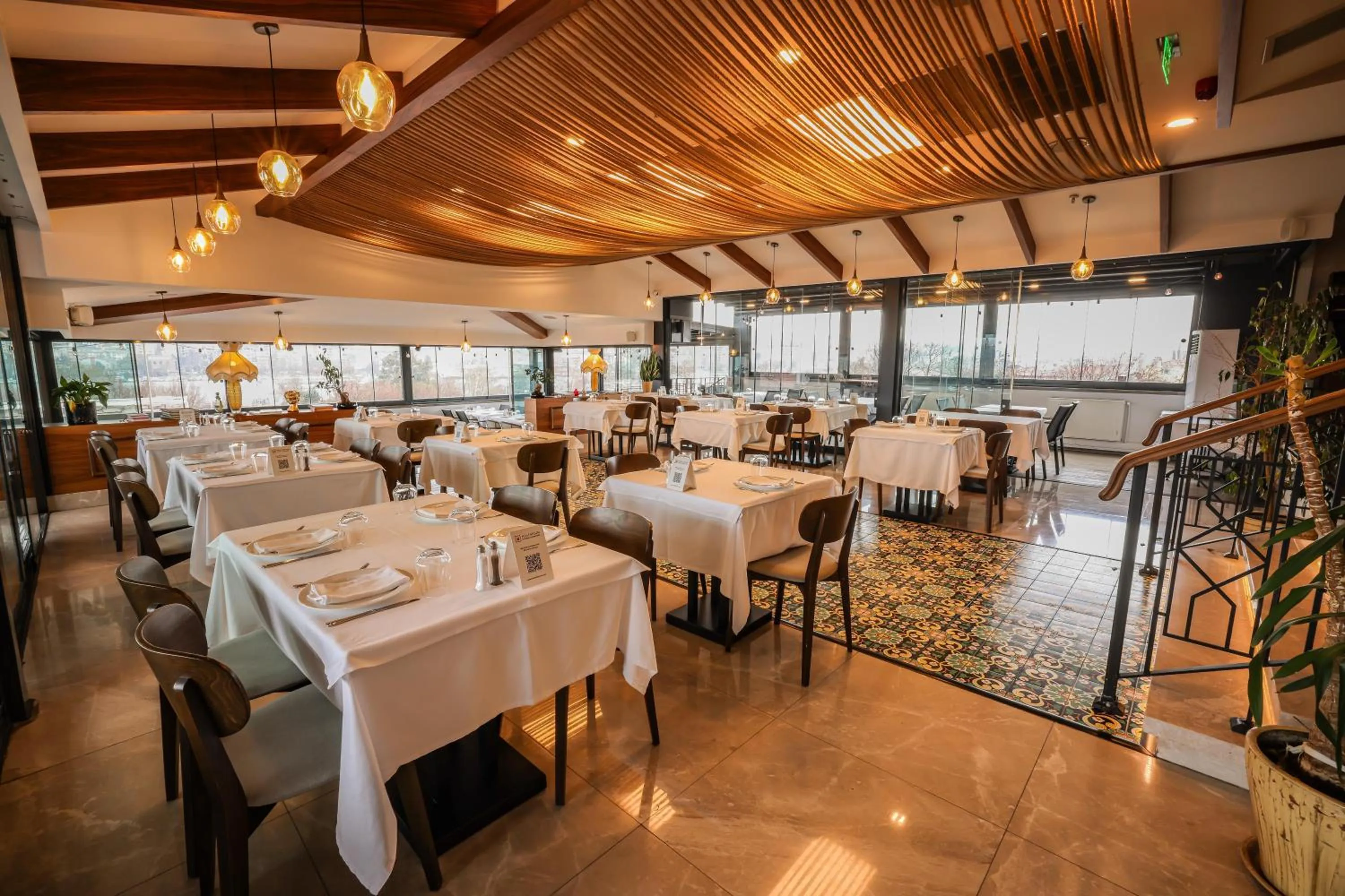 Restaurant/places to eat in Millennium Istanbul Golden Horn