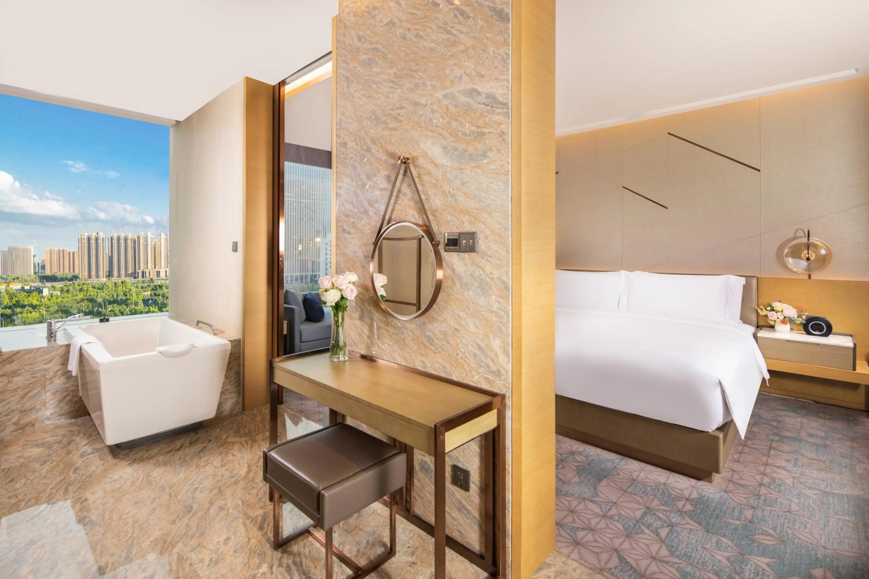 Photo of the whole room, Bed in InterContinental Taiyuan by IHG