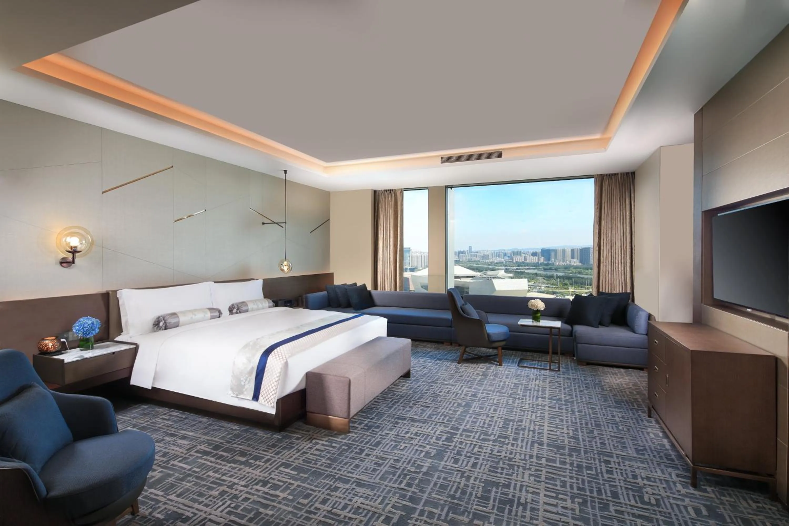 Bedroom, Bed in InterContinental Taiyuan by IHG