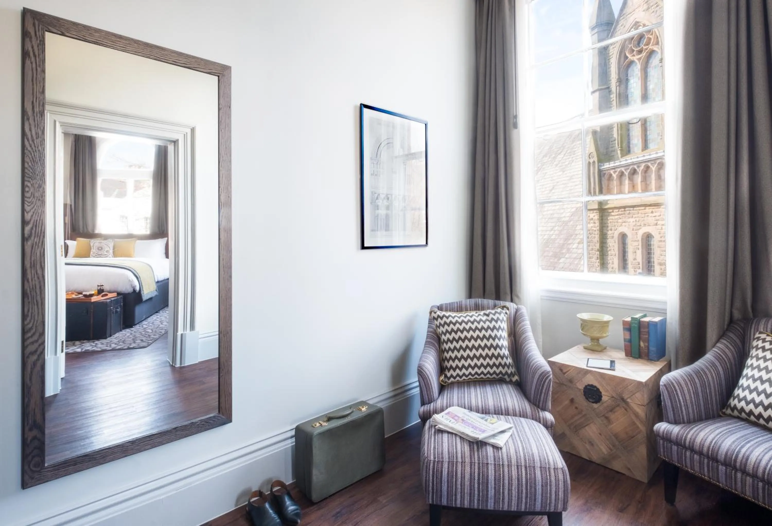Seating area, Bed in Hotel Indigo - Durham by IHG