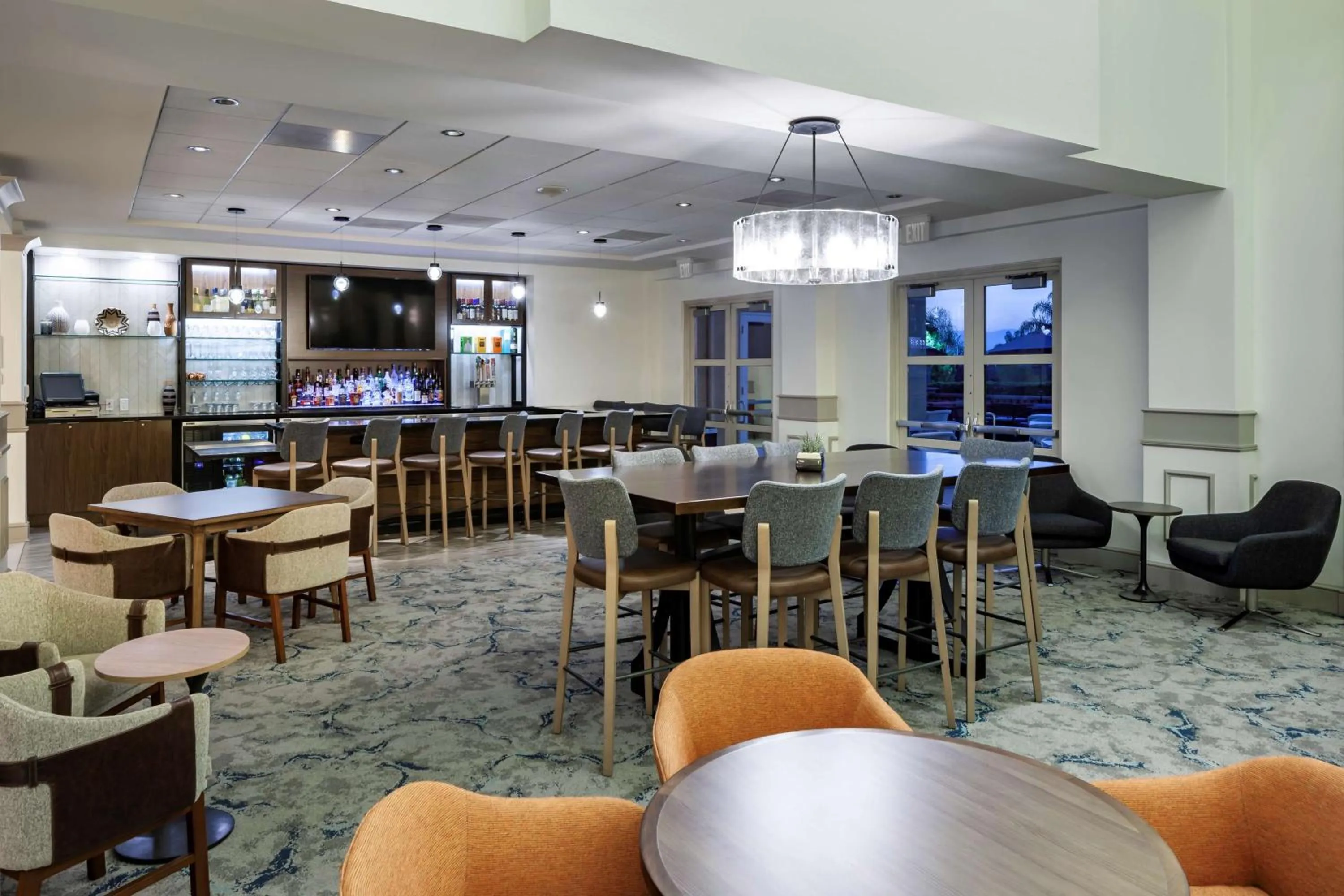 Lounge or bar in Hilton Garden Inn San Diego/Rancho Bernardo