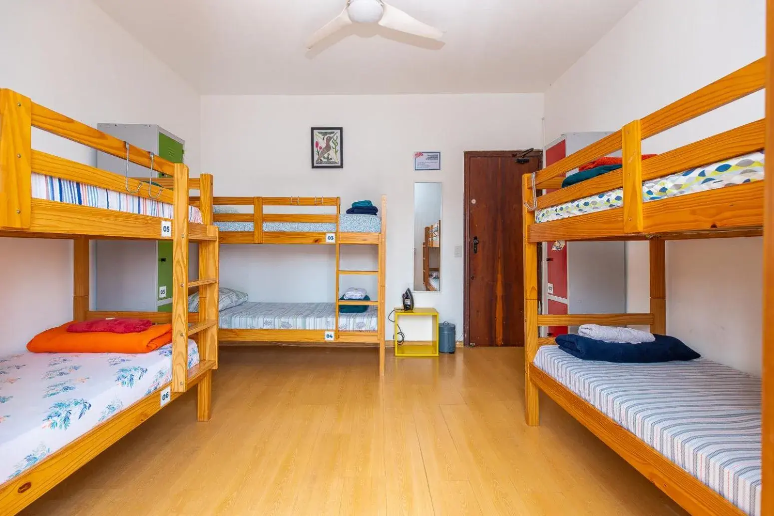 Bed in 6-Bed Mixed Dormitory Room in Hostel Casa Azul Bed in 6-Bed Mixed Dormitory Room in Hostel Casa Azul