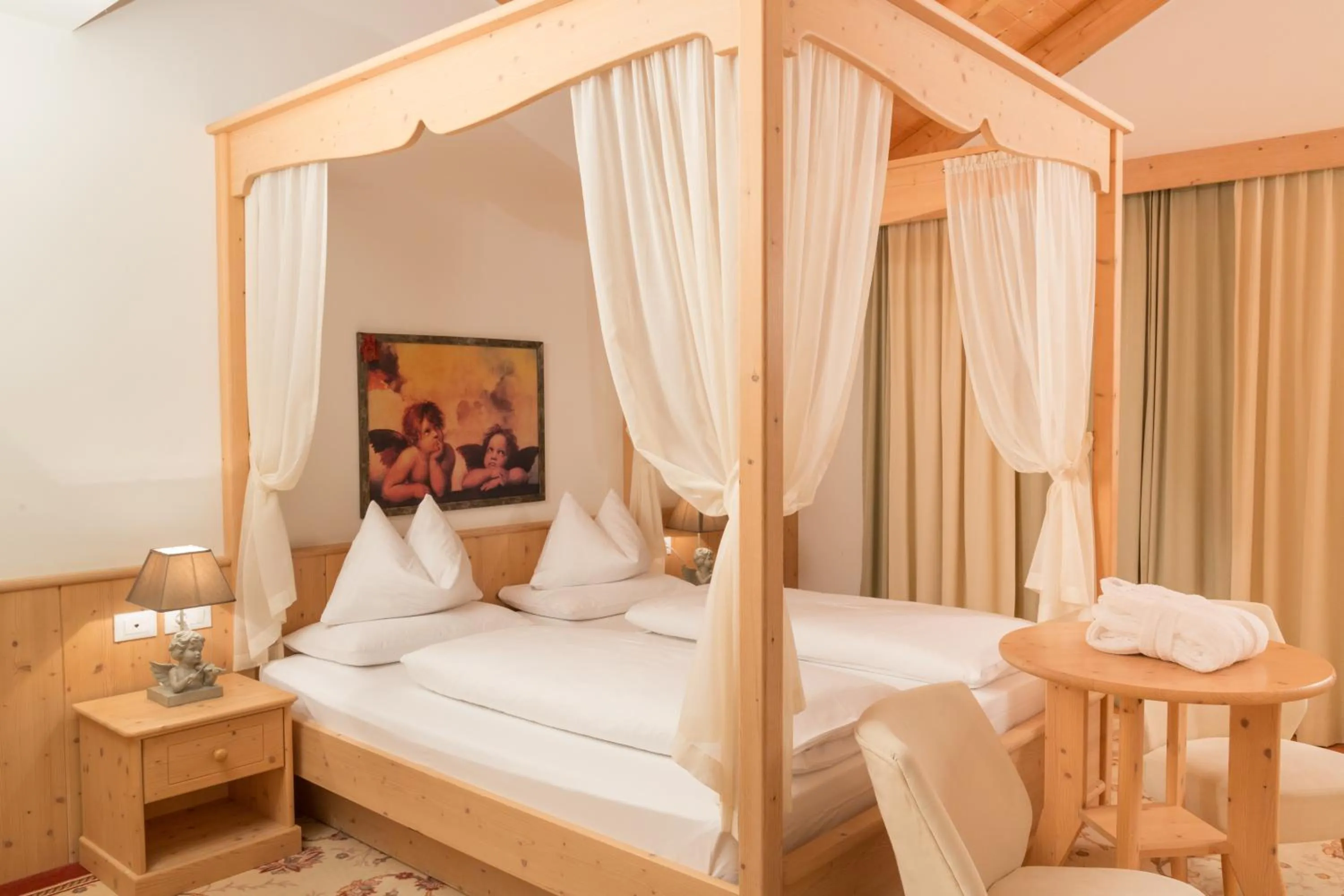 Bed in Boutique Hotel Olympia