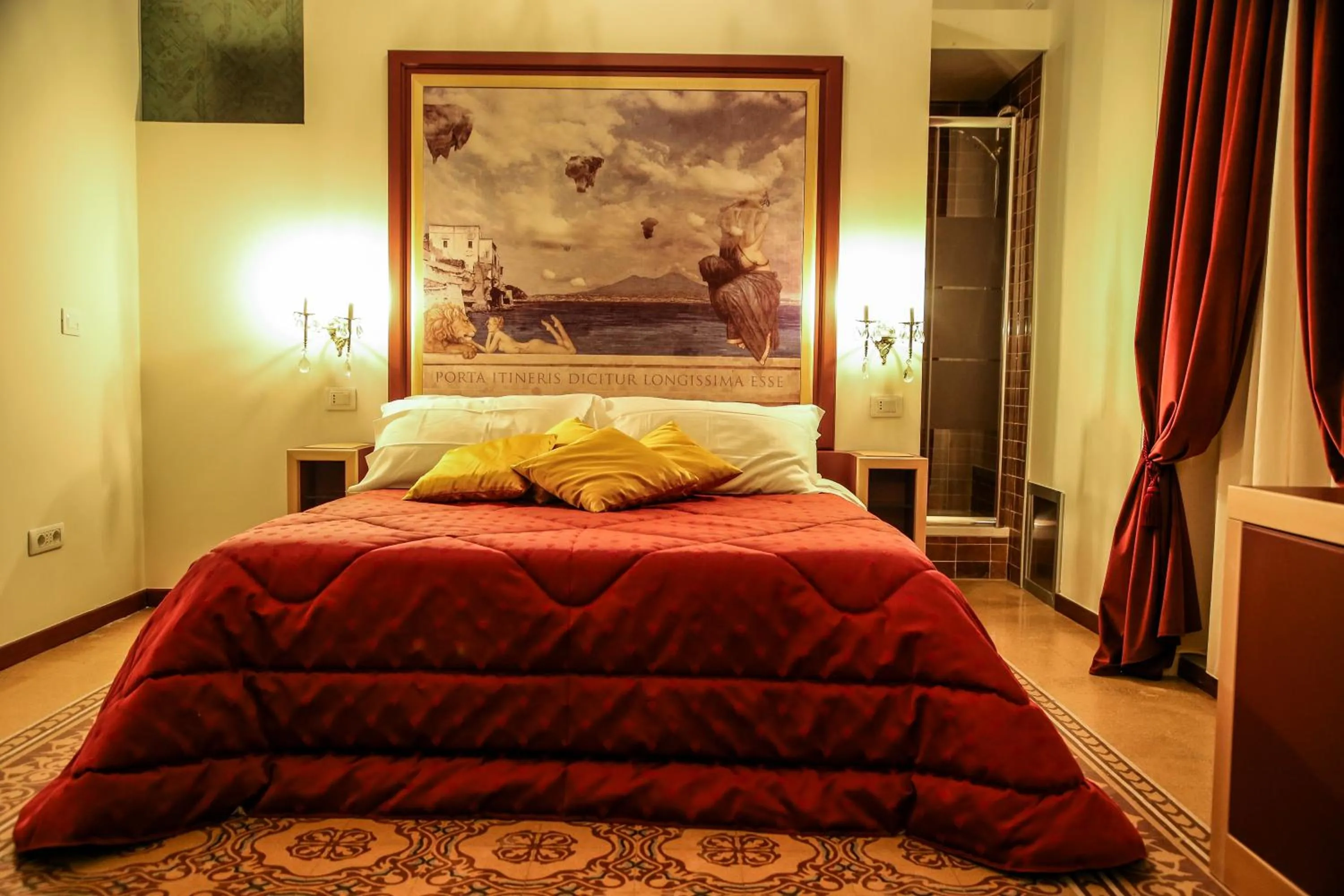Photo of the whole room, Bed in La Bella Napoli B&B