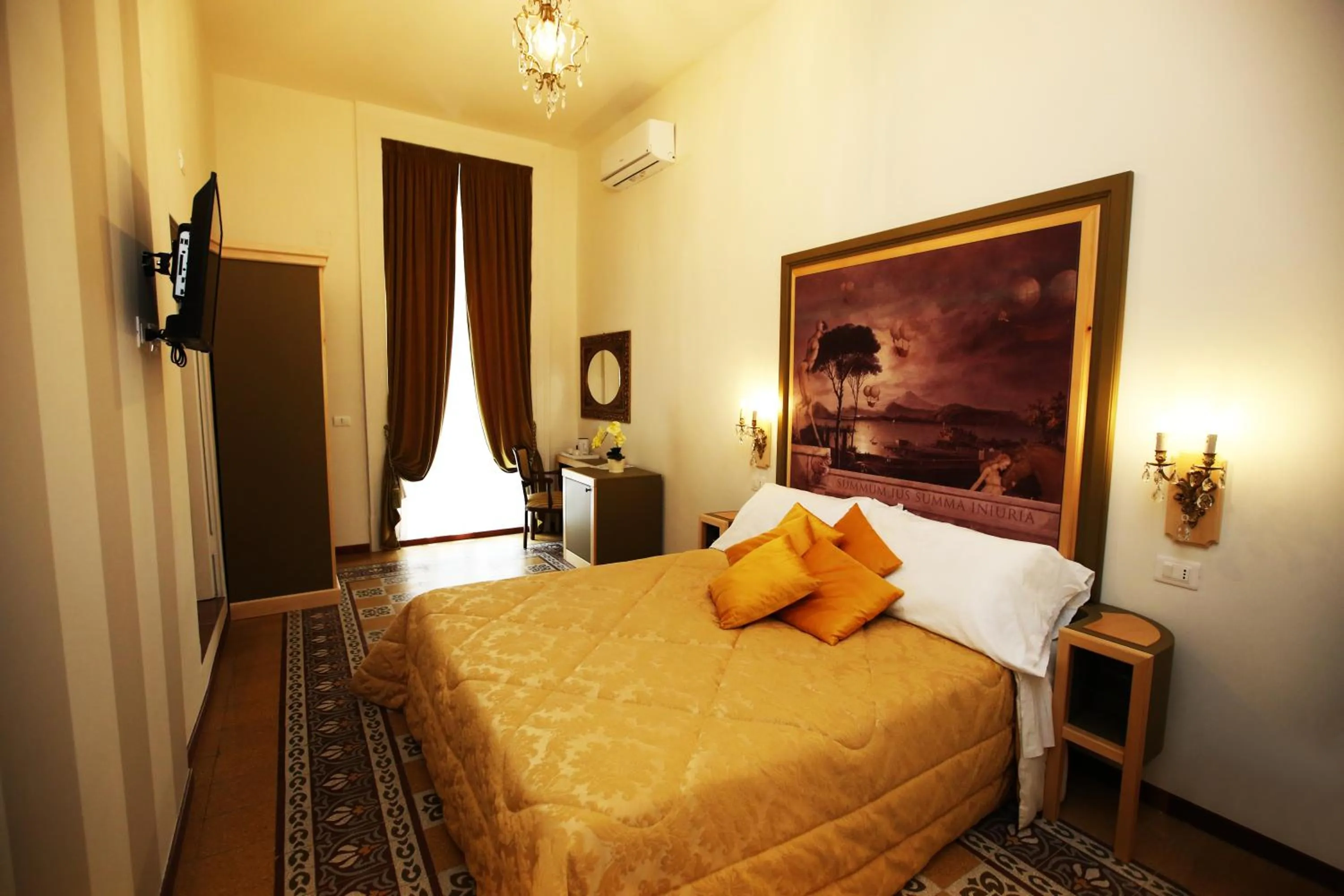 Photo of the whole room, Bed in La Bella Napoli B&B