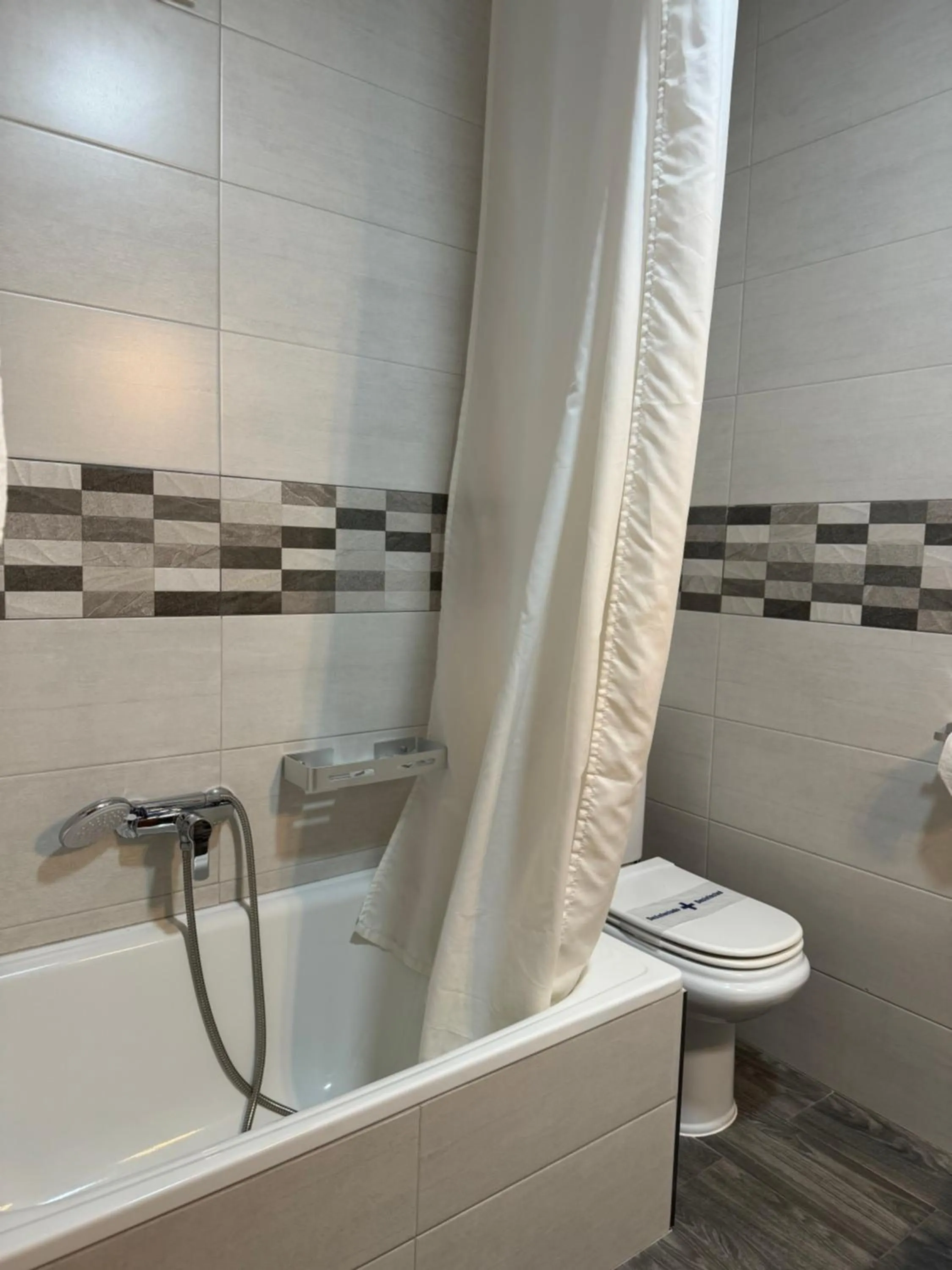 Bathroom in Hotel Mirasol