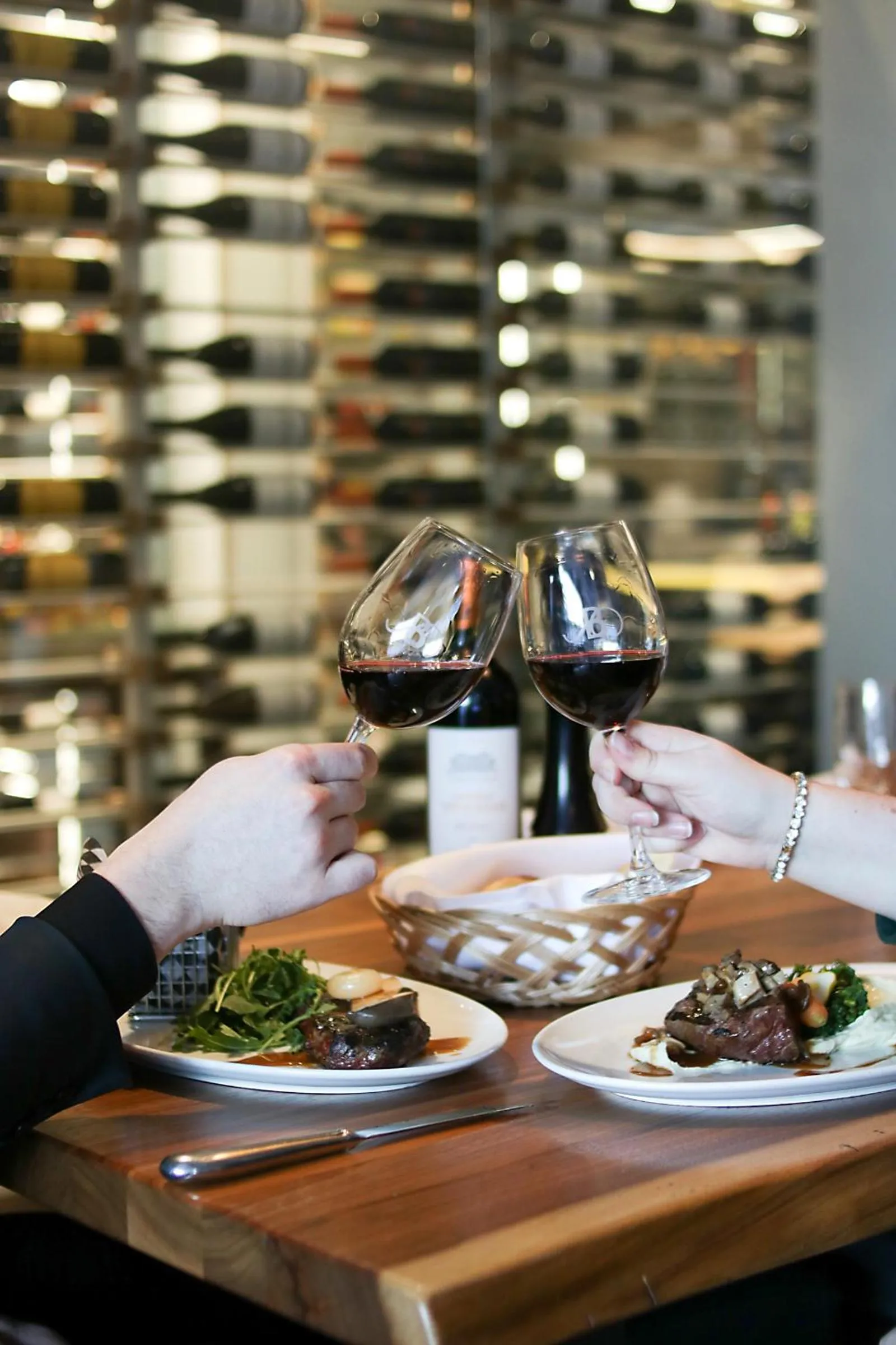 Restaurant/places to eat in Hotel Bonaventure Montreal