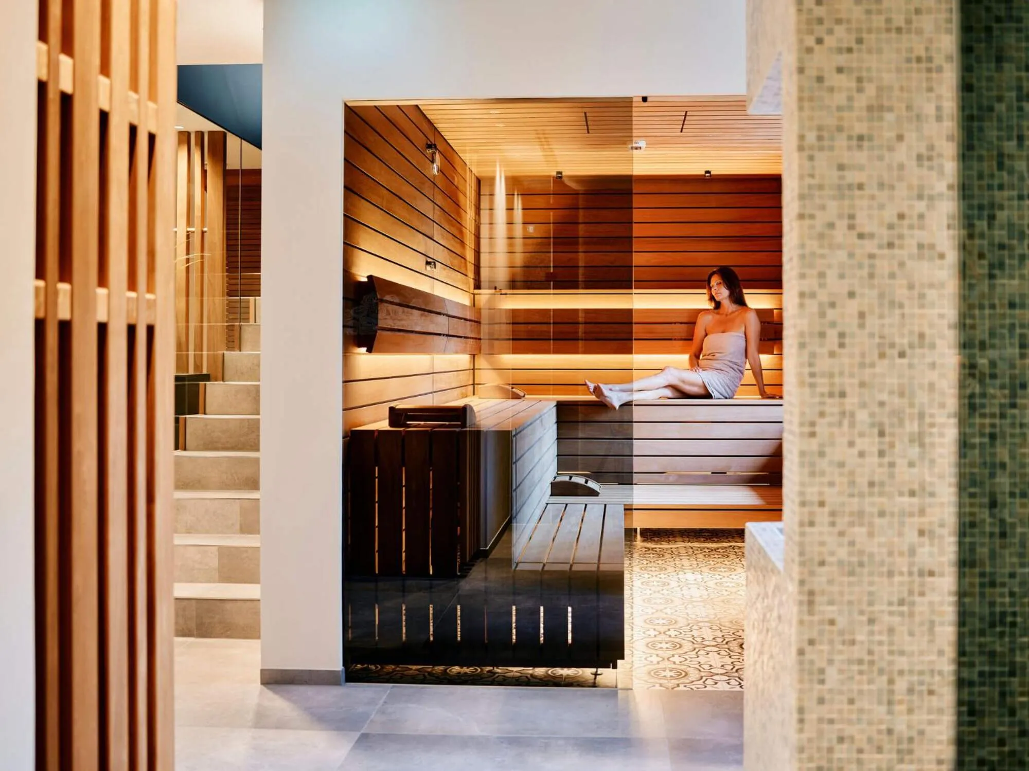 Spa and wellness centre/facilities, Bed in TAUROA Landhaus zu Appesbach