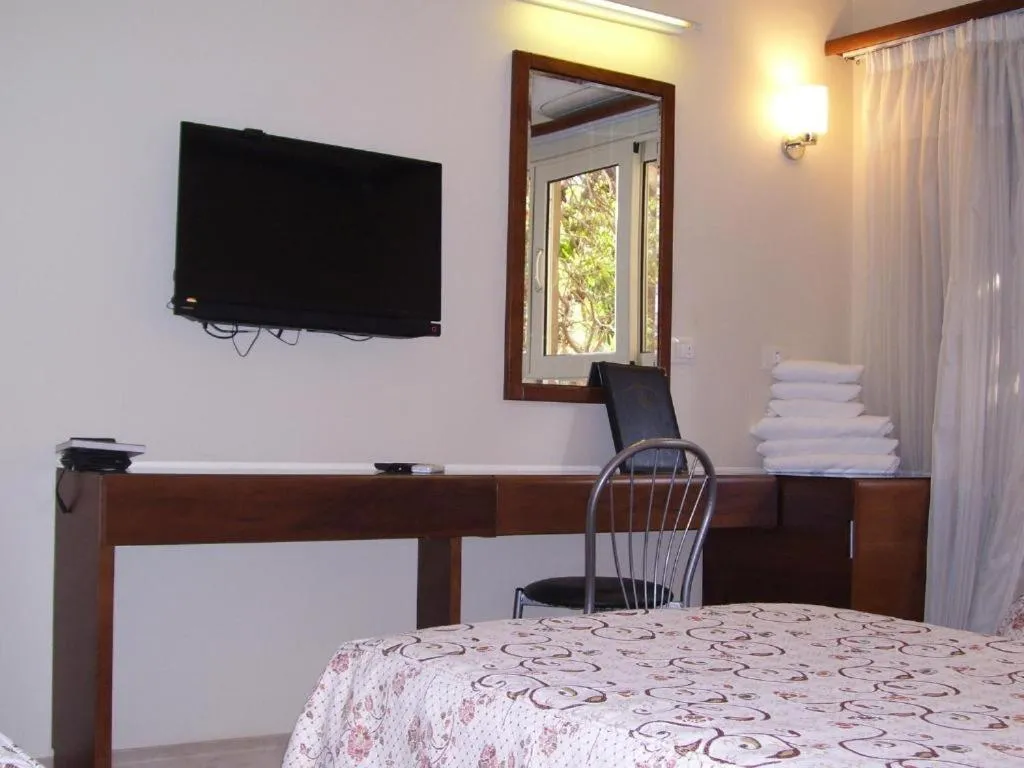 Bed in Pharaohs Hotel