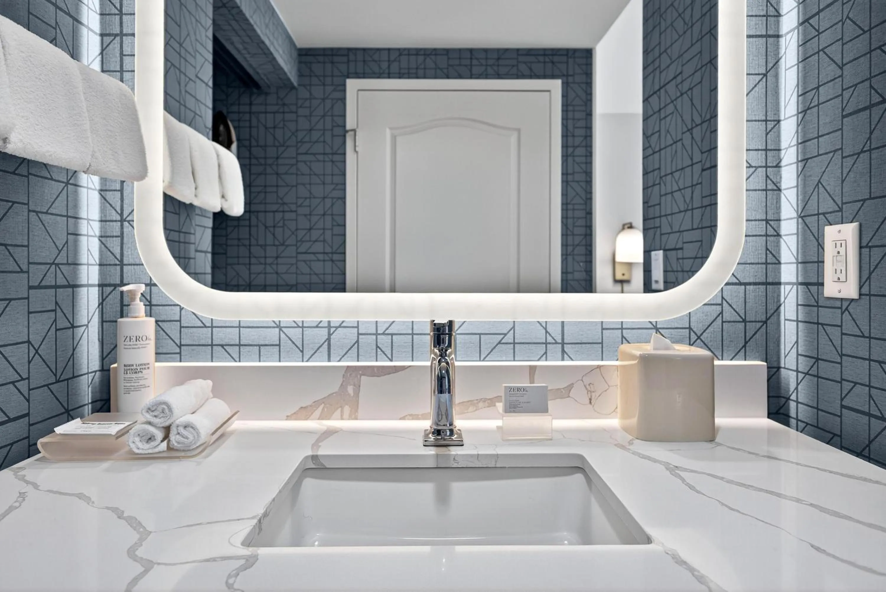 Bathroom in Homewood Suites by Hilton Carlsbad-North San Diego County