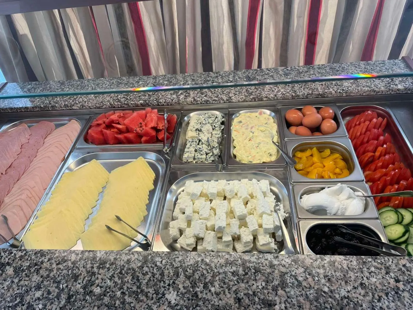 Breakfast in Hotel Diamond