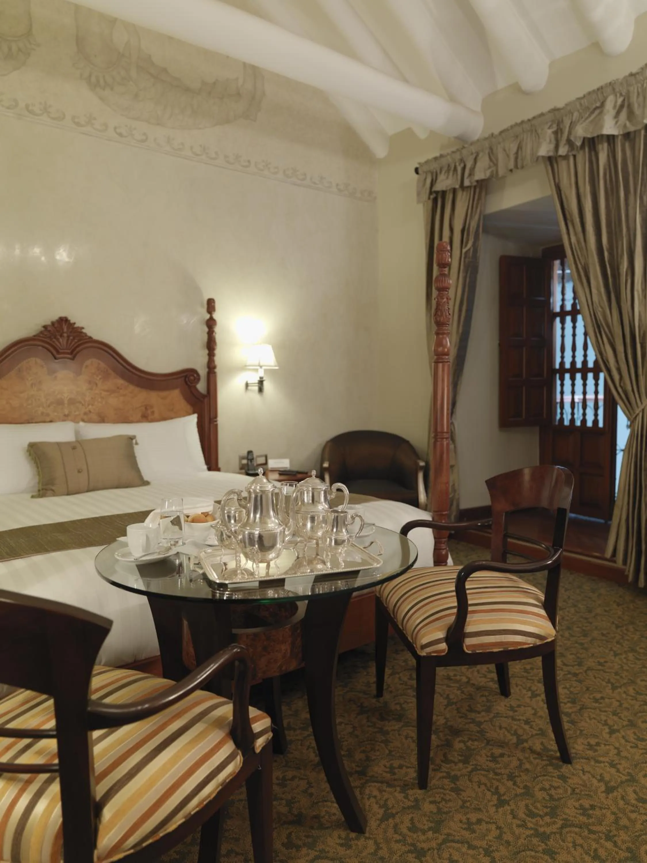 Bedroom in Aranwa Cusco Boutique Hotel