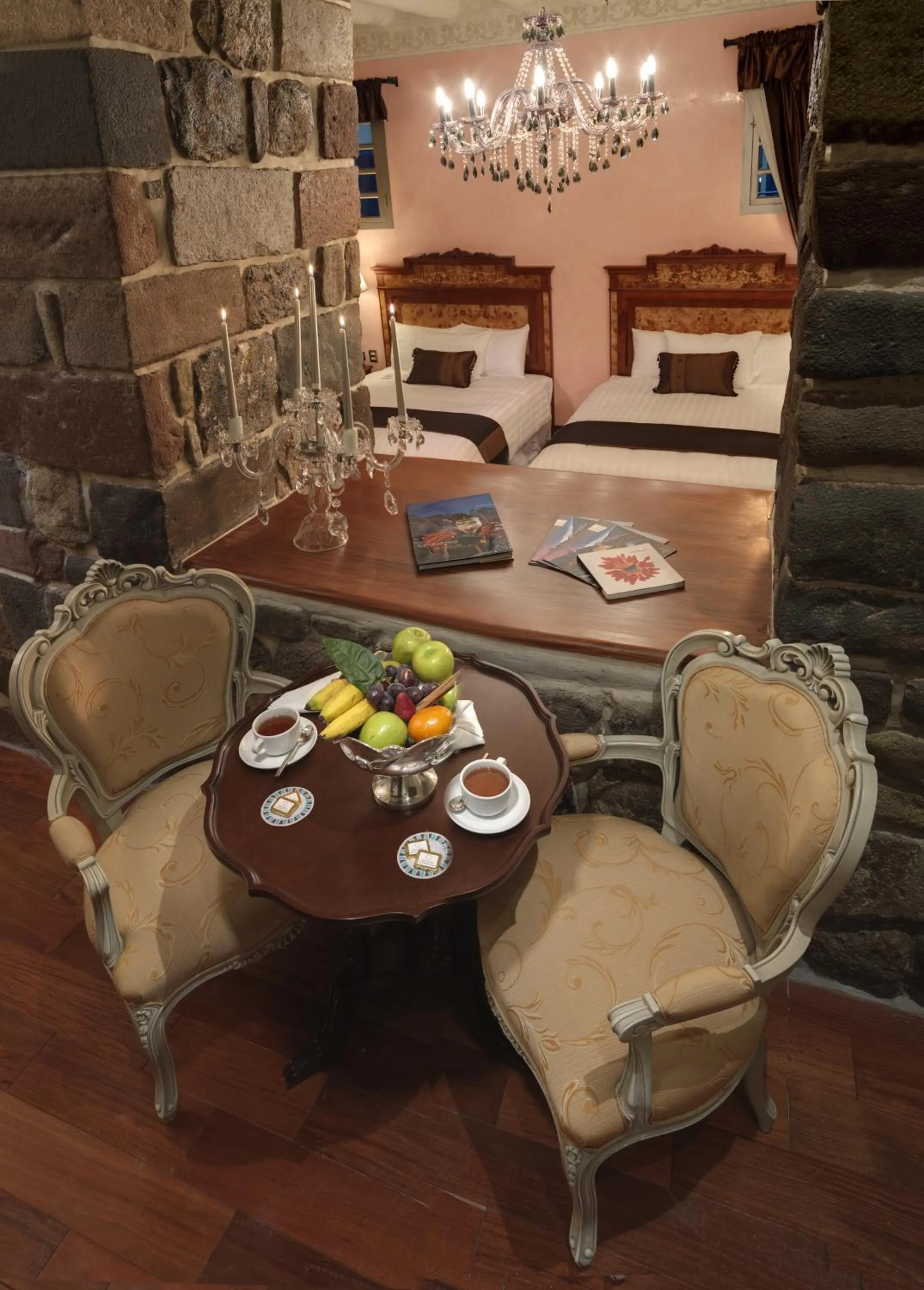 Living room in Aranwa Cusco Boutique Hotel