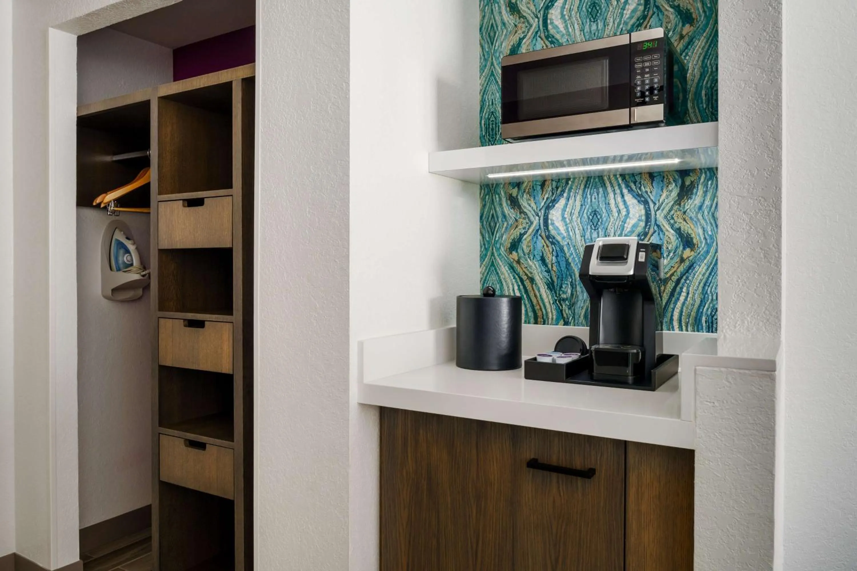 Photo of the whole room in Hilton Garden Inn Lake Mary