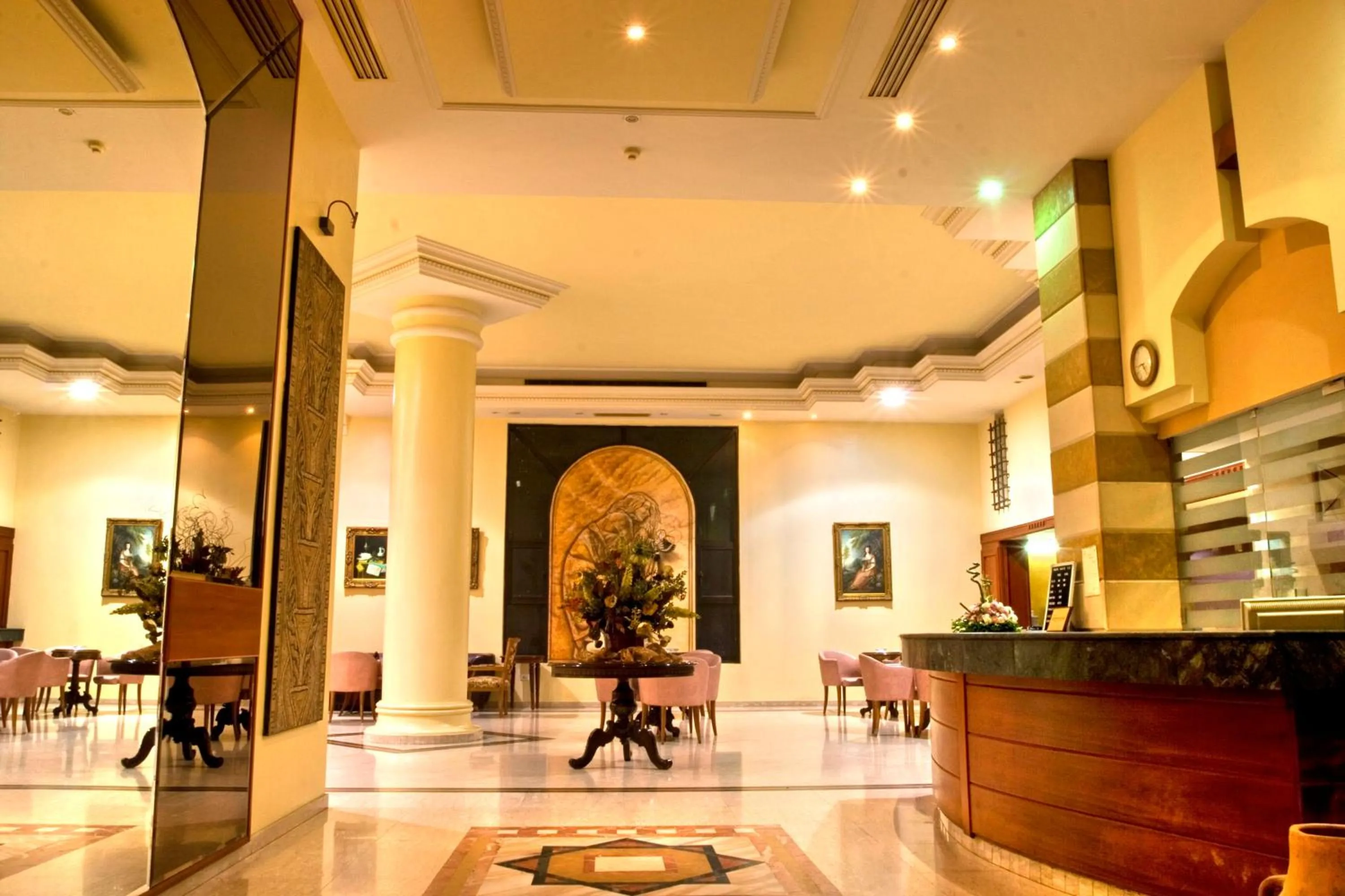 Lobby or reception in Madisson Hotel