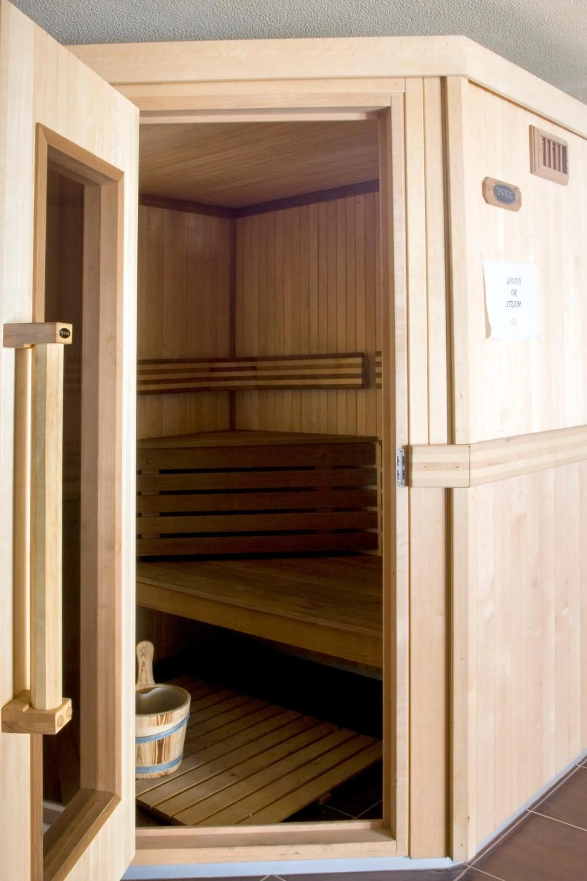 Spa and wellness centre/facilities in Madisson Hotel