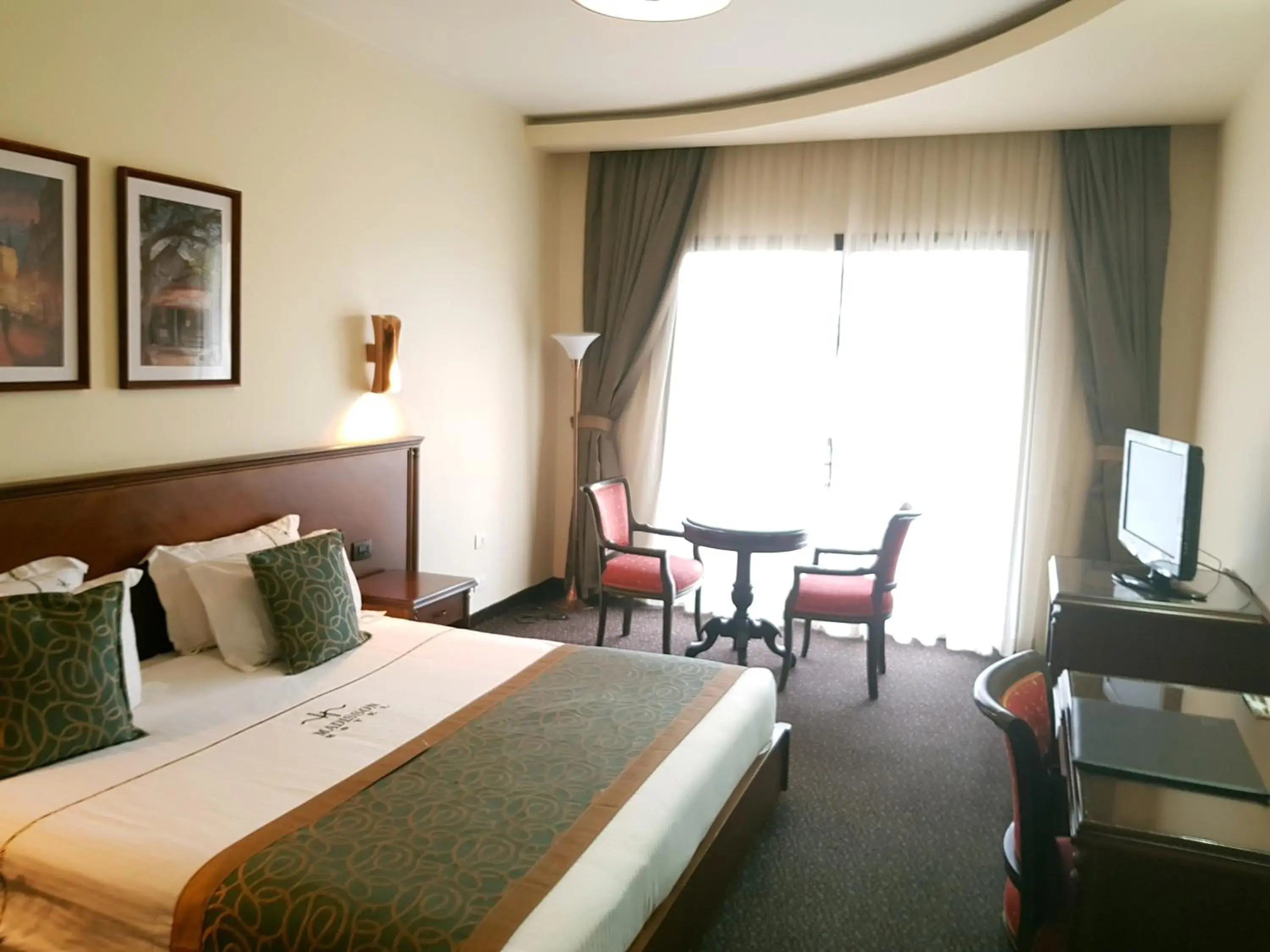 Superior Double or Twin Room in Madisson Hotel Superior Double or Twin Room in Madisson Hotel