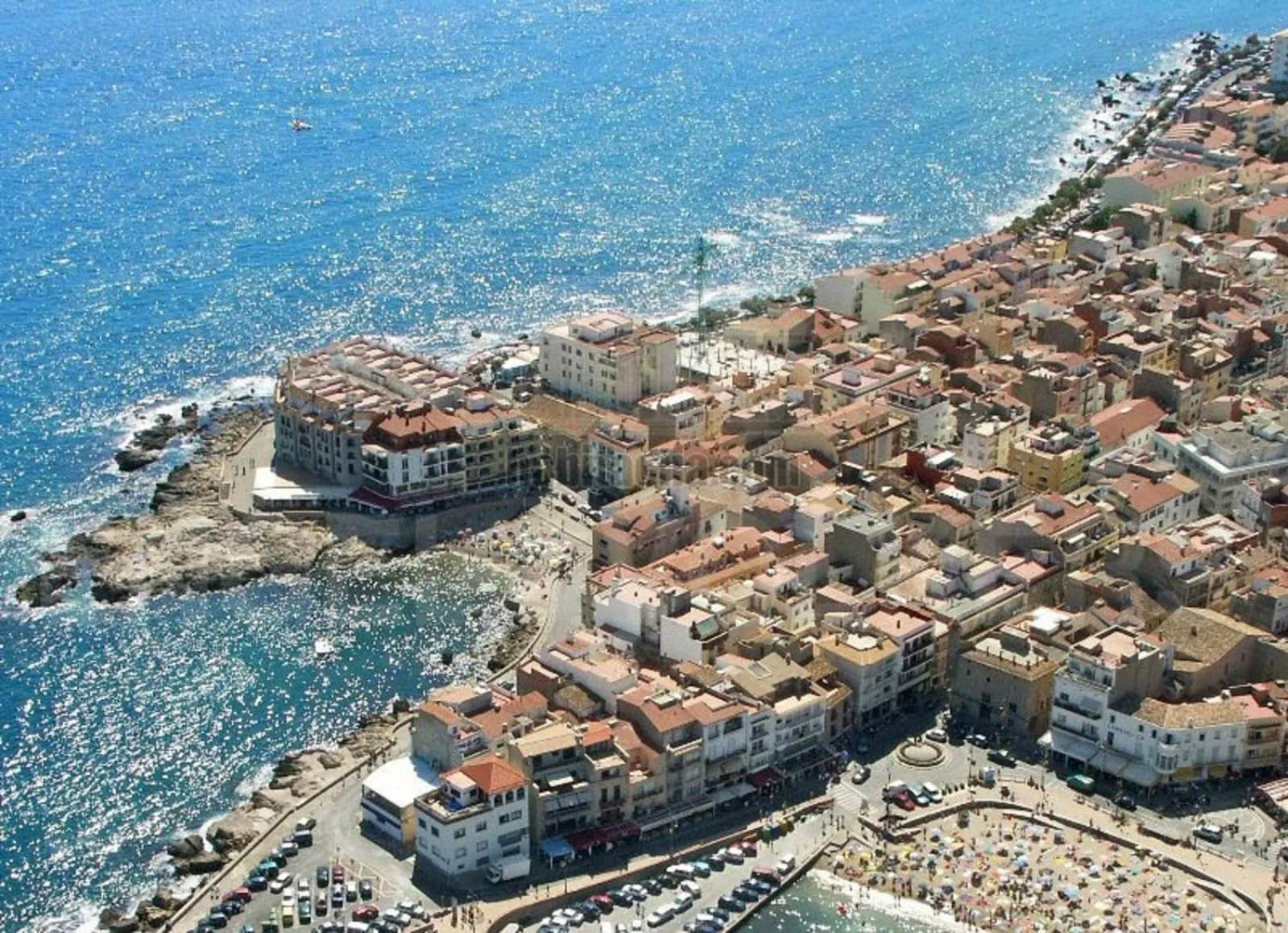 Bird's eye view in Cala Montgo 33