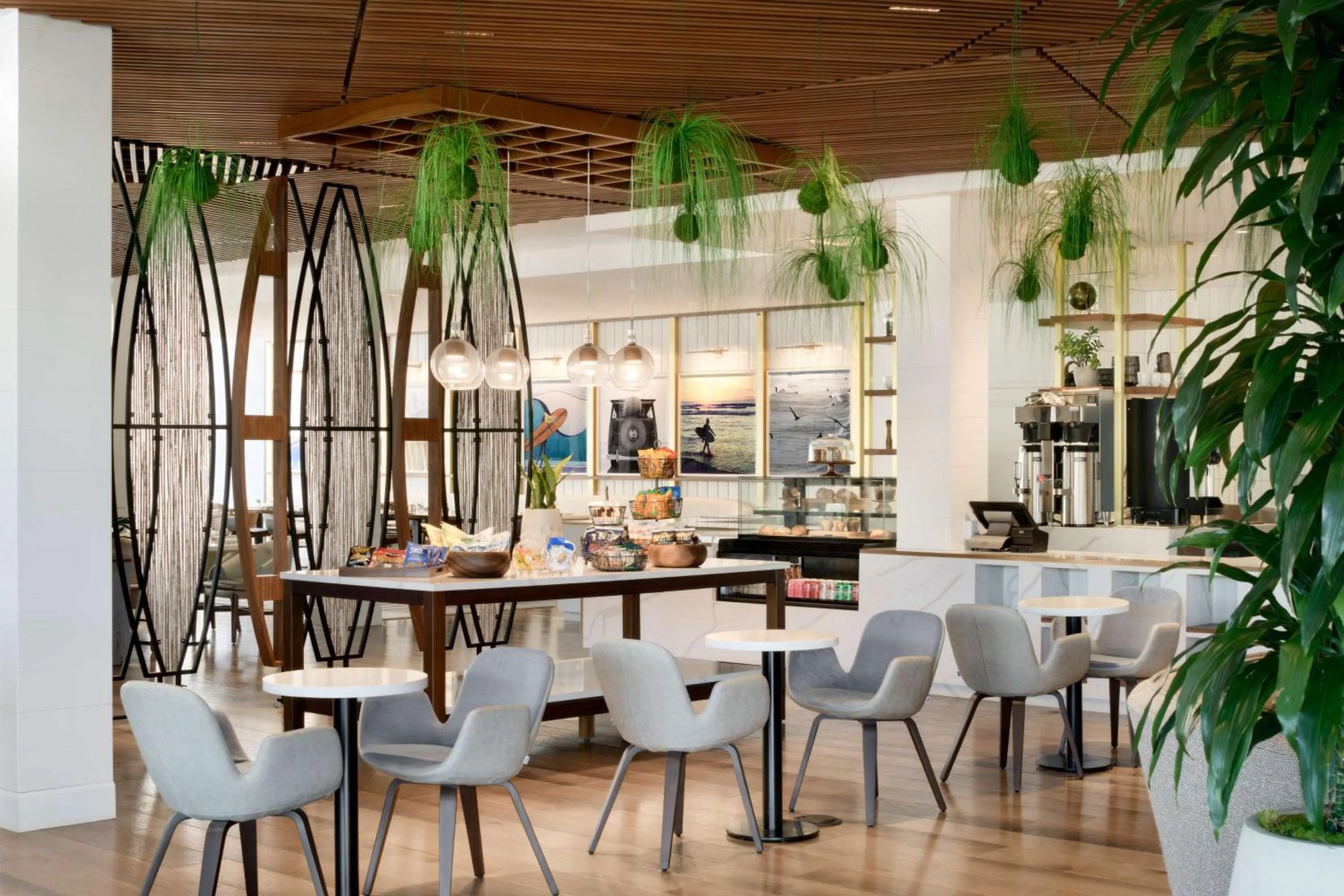 Lobby or reception in Hilton Los Angeles-Culver City, CA