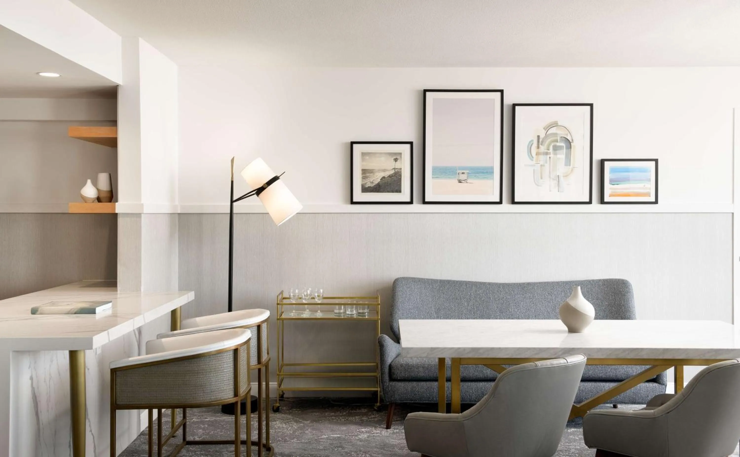 Living room in Hilton Los Angeles-Culver City, CA