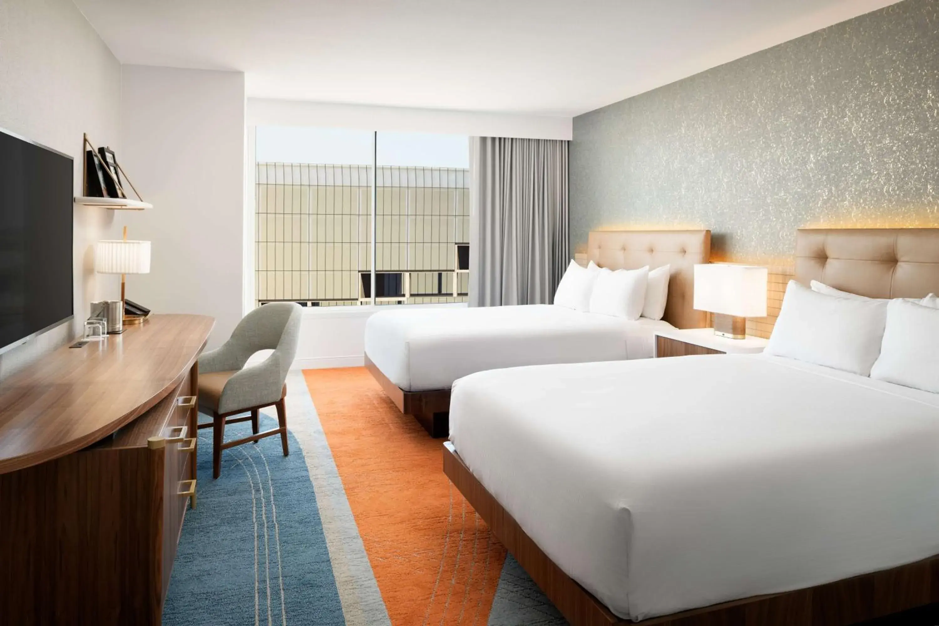 Queen Room with Two Queen Beds - Hearing Accessible in Hilton Los Angeles-Culver City, CA Queen Room with Two Queen Beds - Hearing Accessible in Hilton Los Angeles-Culver City, CA