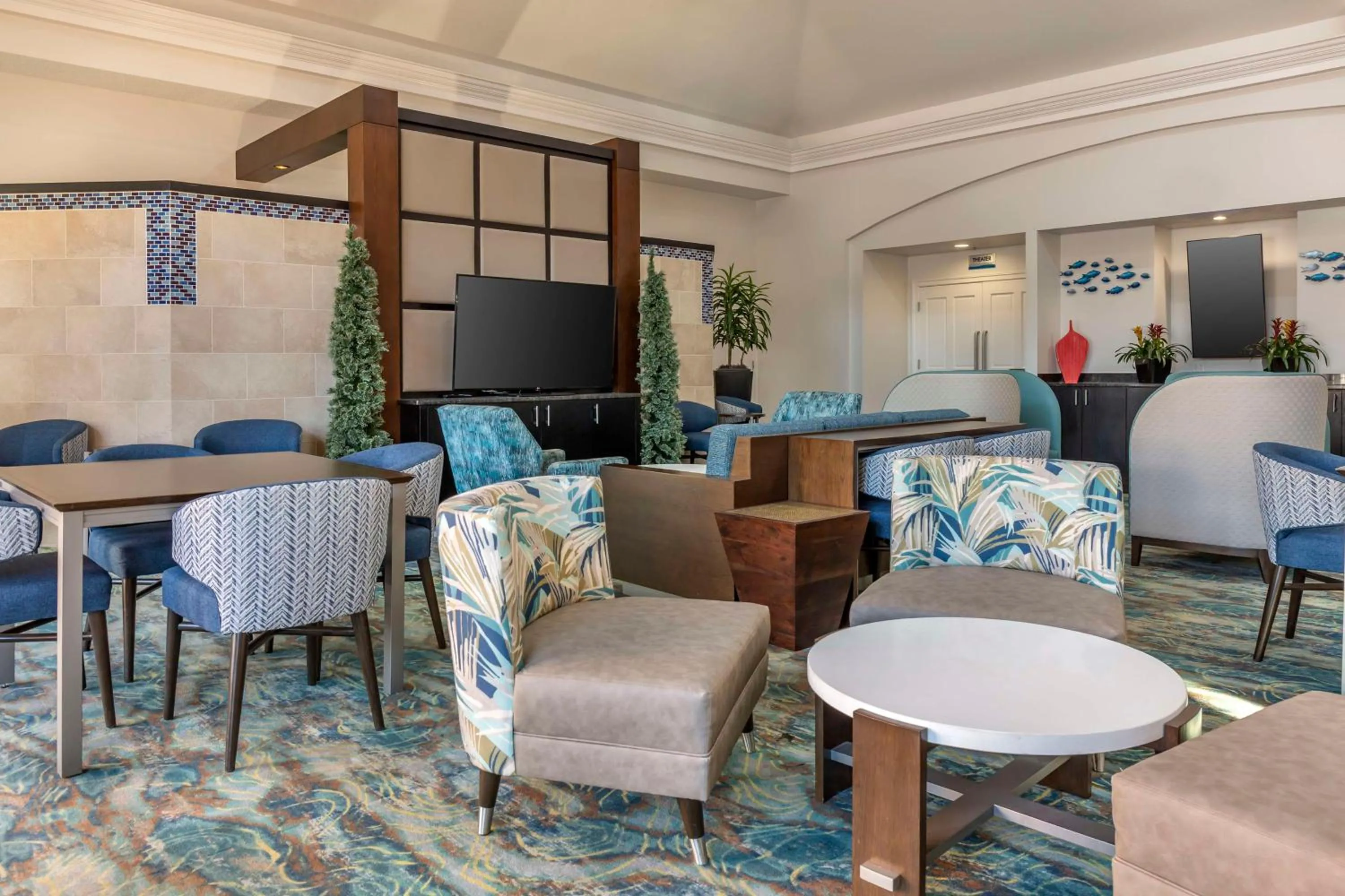 Property building in Hilton Grand Vacations Club SeaWorld Orlando