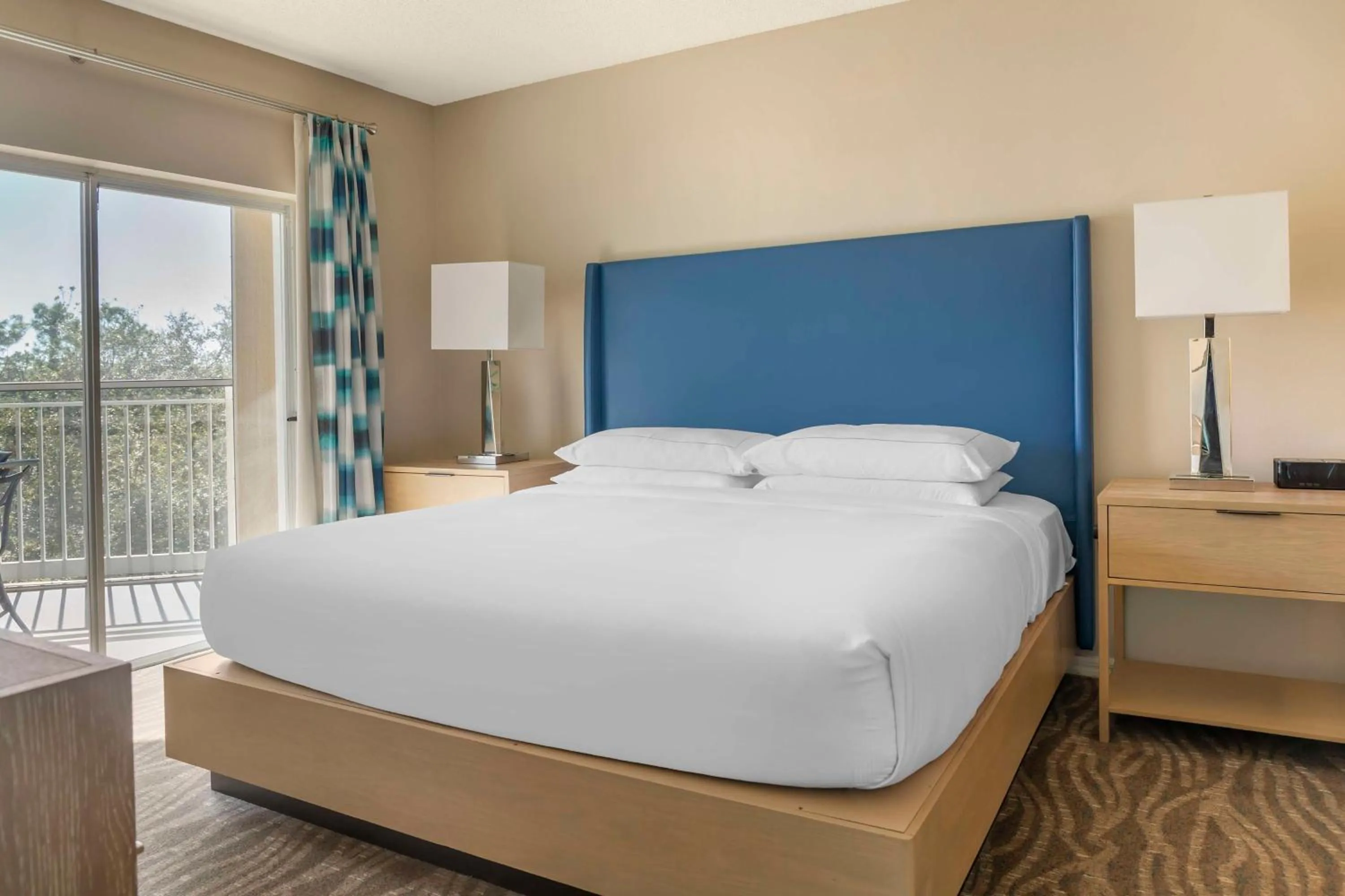Bed in Hilton Grand Vacations Club SeaWorld Orlando