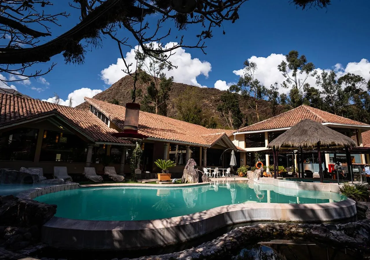 Swimming pool in Aranwa Sacred Valley Hotel & Wellness