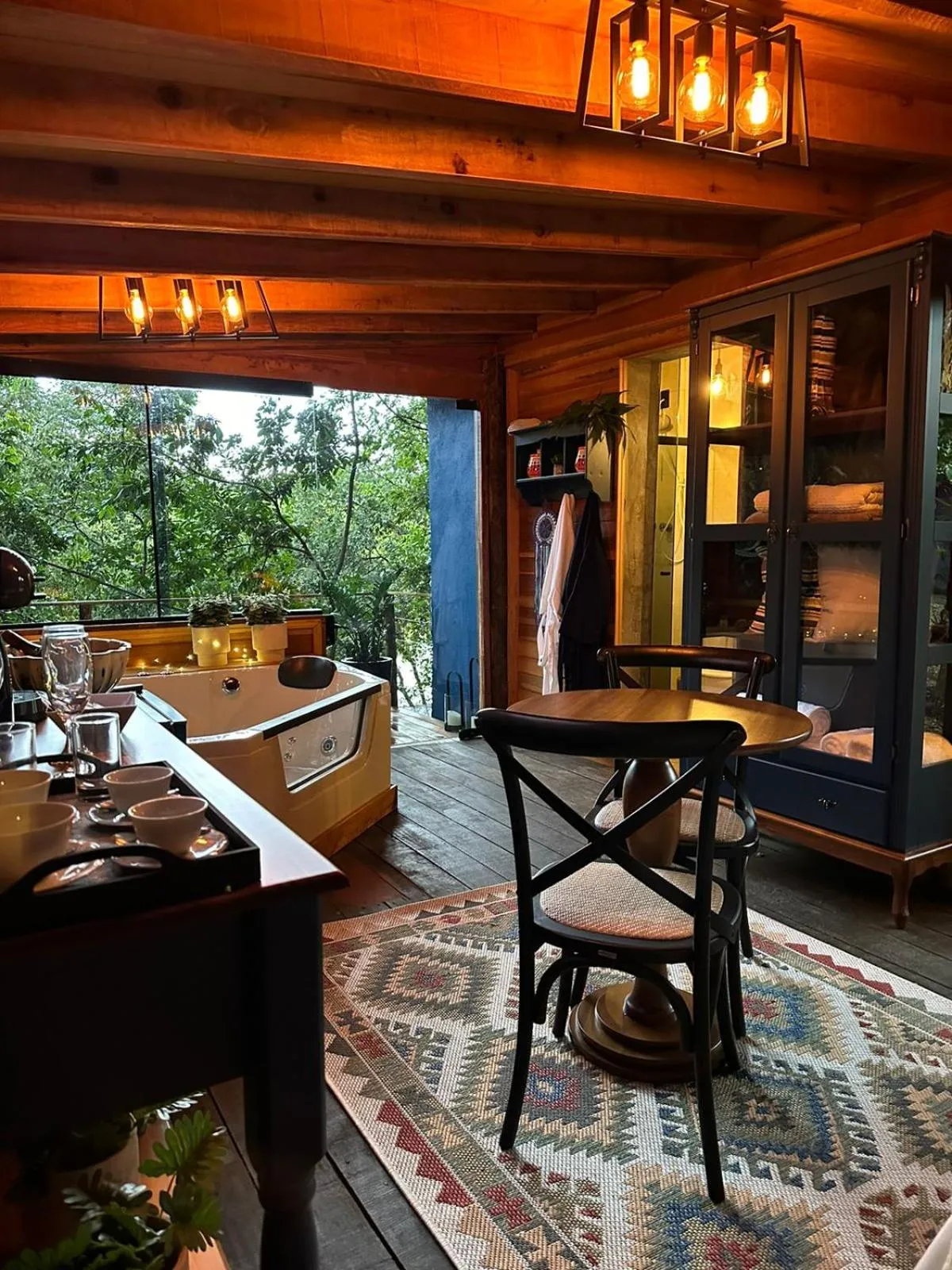 Hot Tub in Pousada Santa Thereza