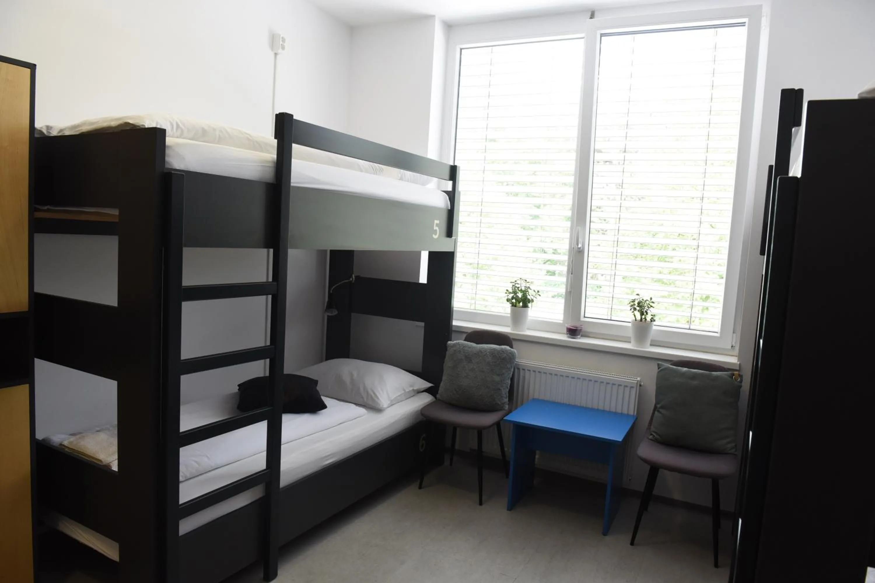 Economy Quadruple Room with Shared Bathroom in MS Sparrow Hostel