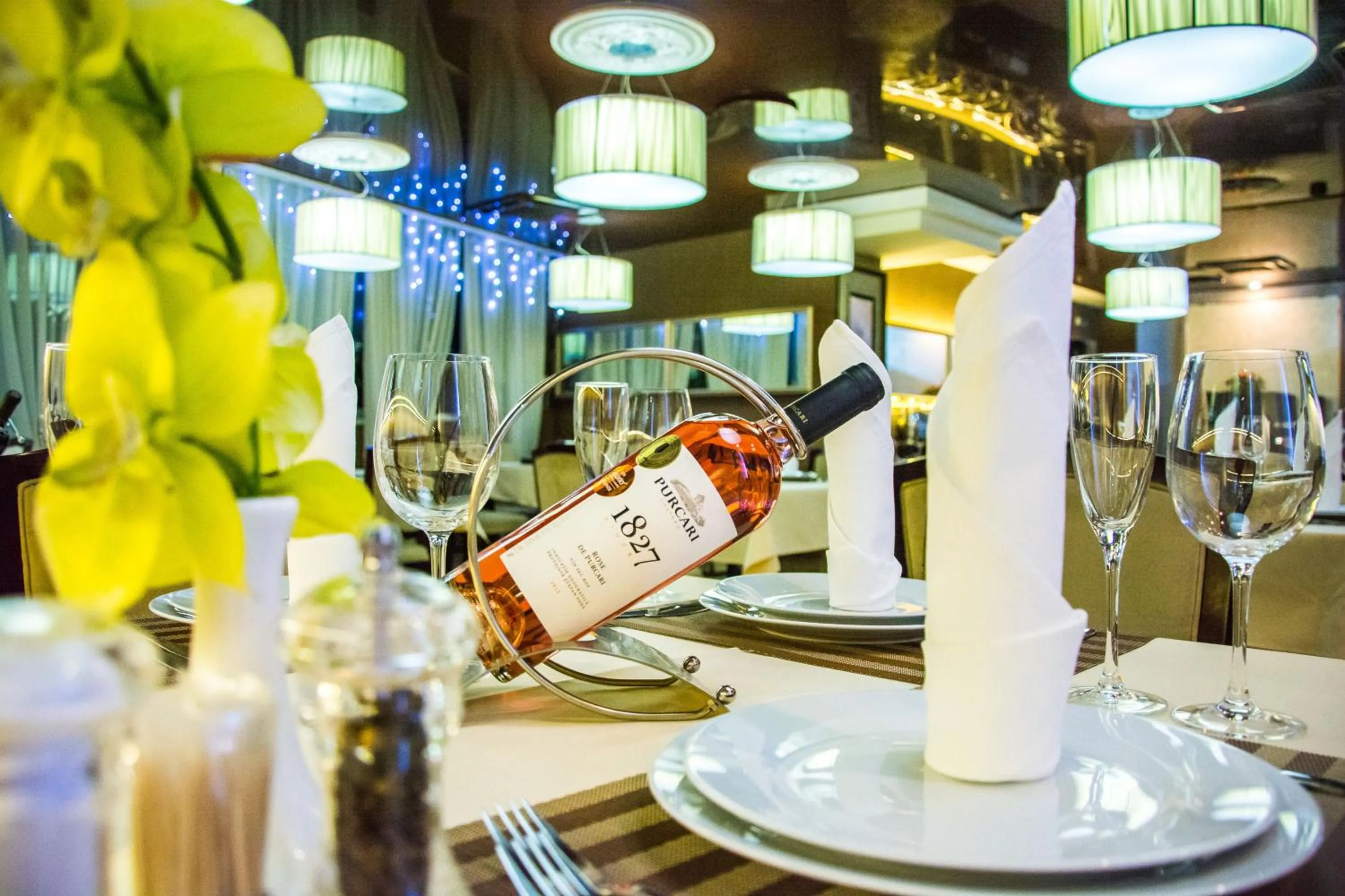 Food close-up in Jumbo Hotel