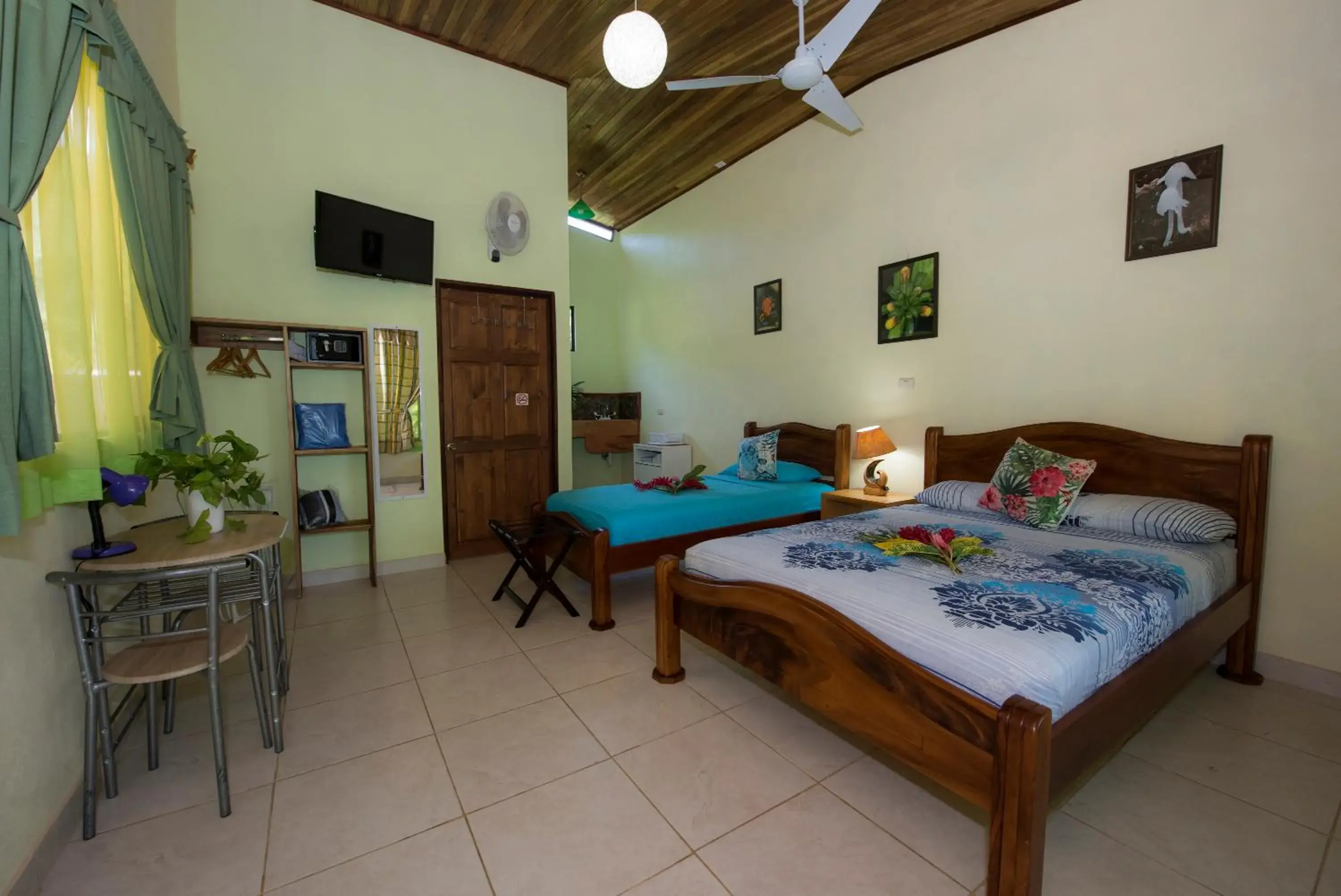 Triple Room with Balcony - single occupancy in Hotel Sunshine Caribe Triple Room with Balcony - single occupancy in Hotel Sunshine Caribe