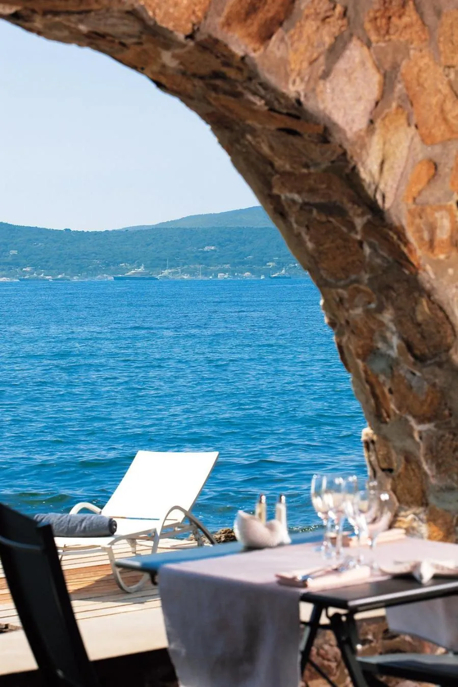 Restaurant/places to eat in La Belle Aurore