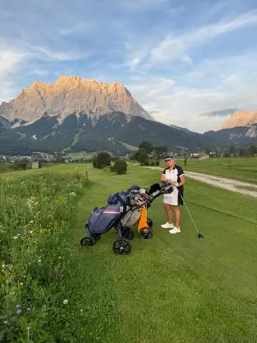 Golfcourse in Ferienwohnungen Jägerheim & Jägerhaus