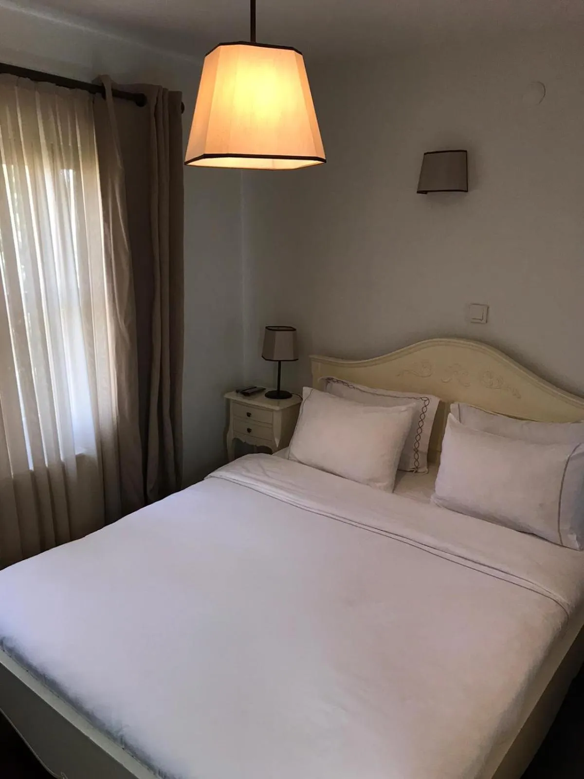 Bed in Ferahi Evler Ayvalık