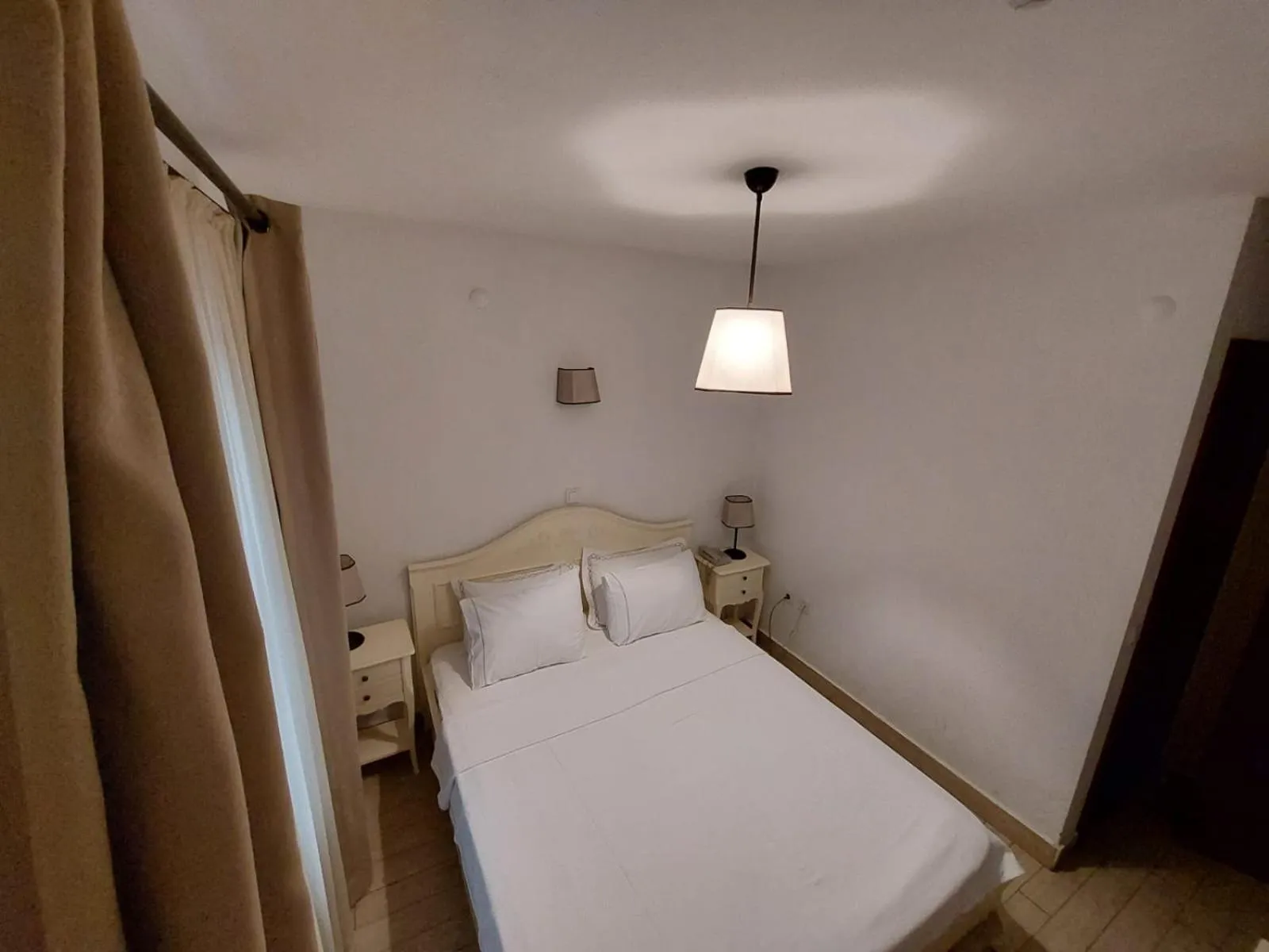 Bed in Ferahi Evler Ayvalık