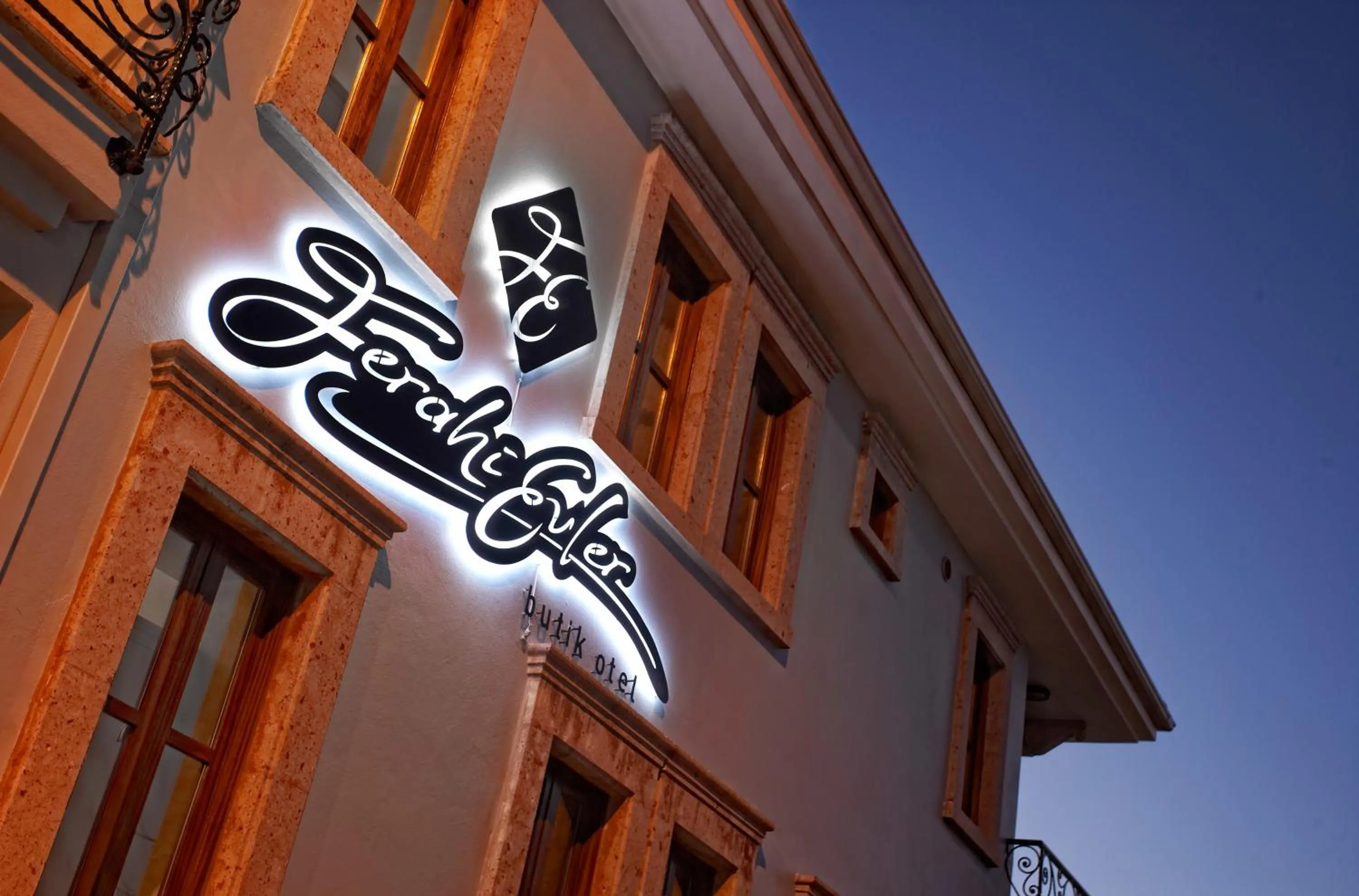 Facade/entrance in Ferahi Evler Ayvalık