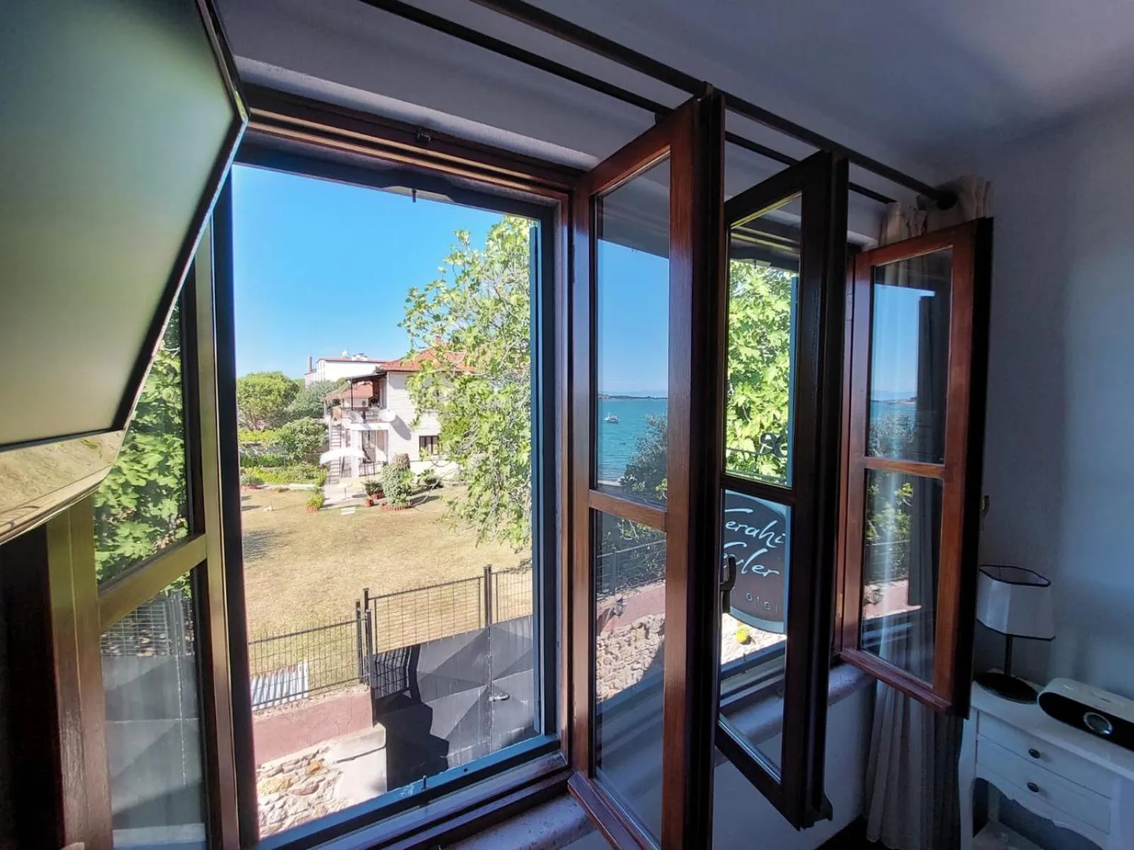 Ferahi Evler Ayvalık