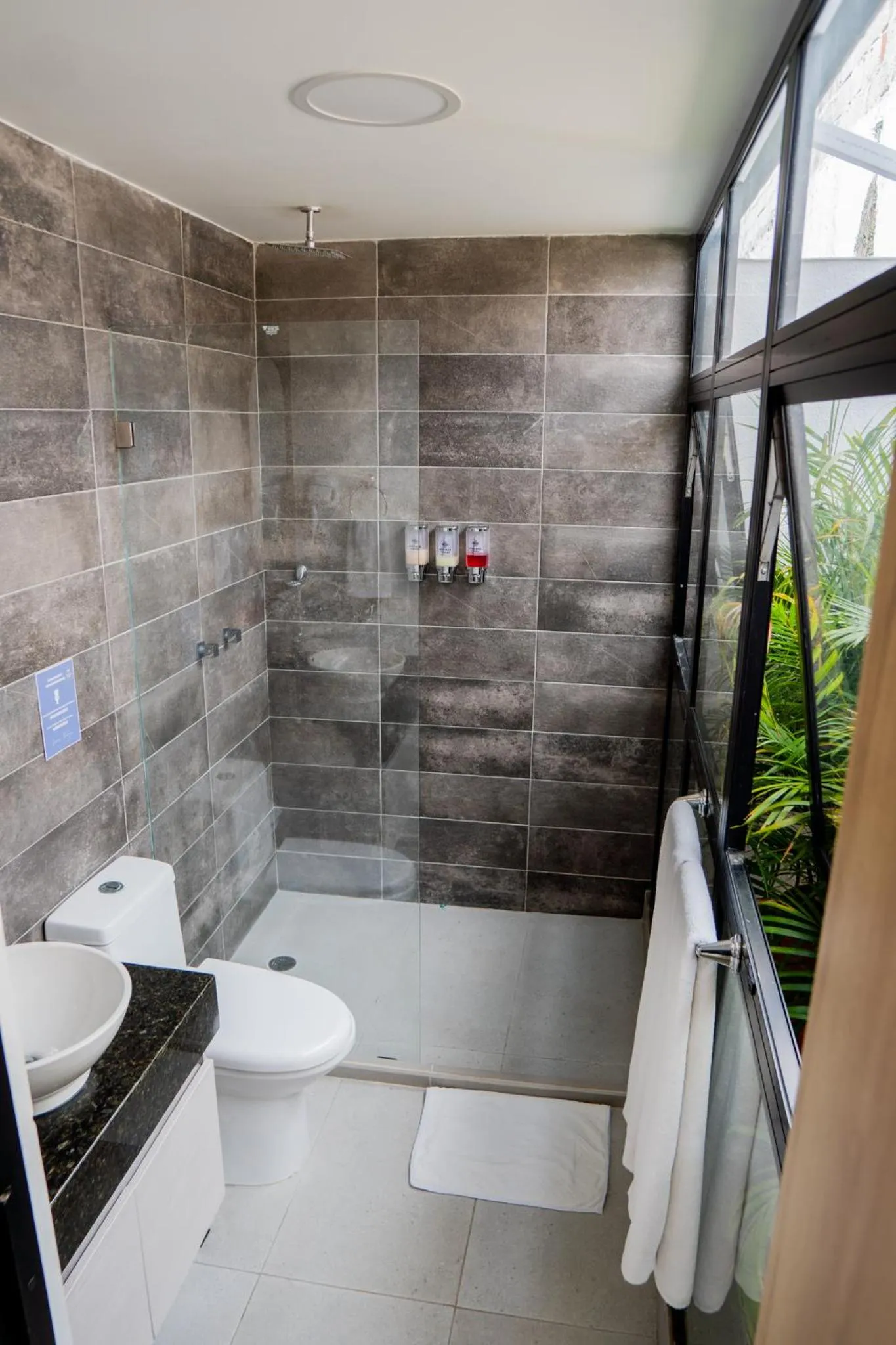 Bathroom in Hotel Piedras De Maní