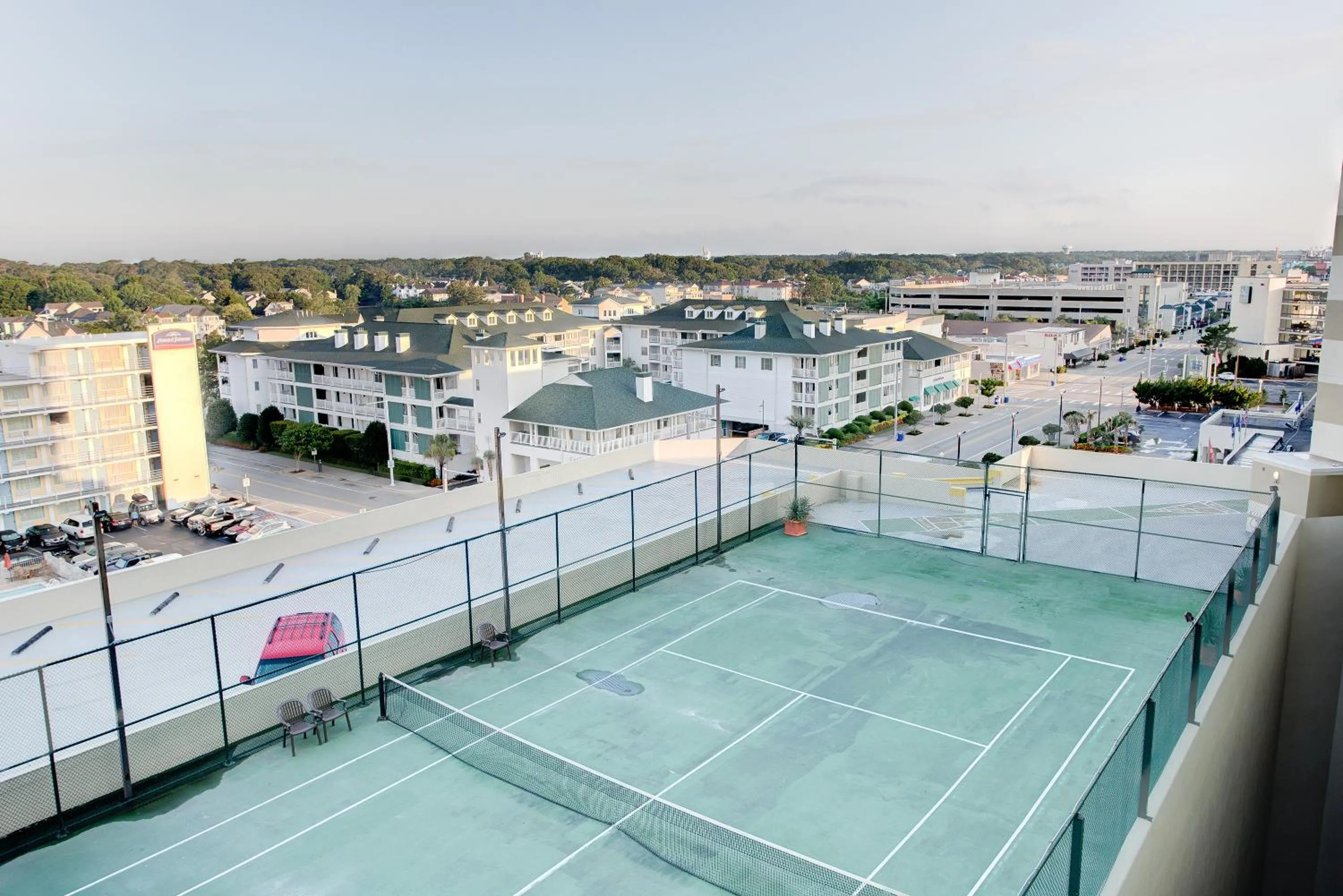 Tennis court in Turtle Cay Resort