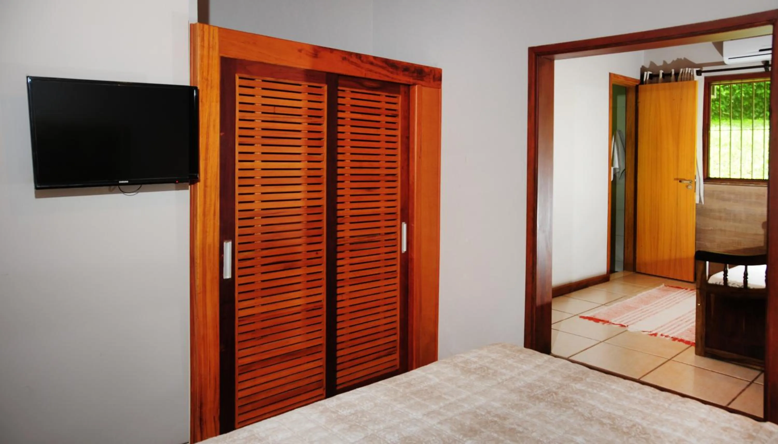 TV and multimedia, Bed in Hotel Daniela