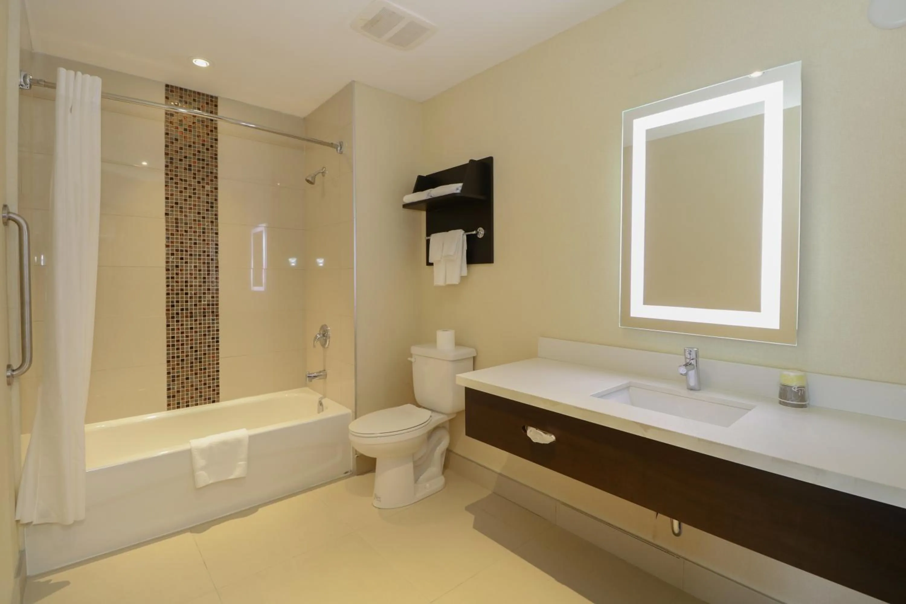 Bathroom in Ramada by Wyndham Jackson's Point