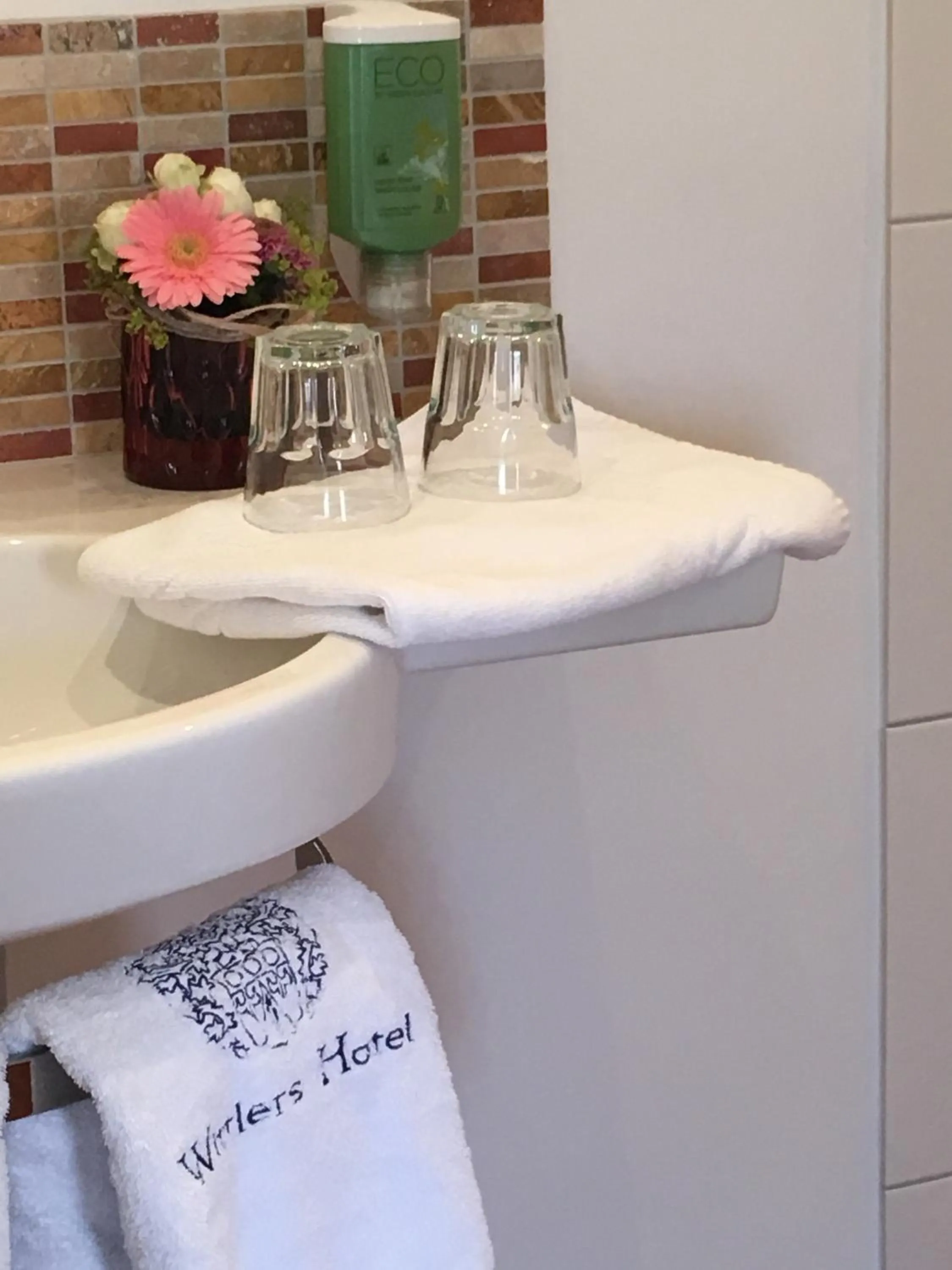 Bathroom in Wittlers Hotel