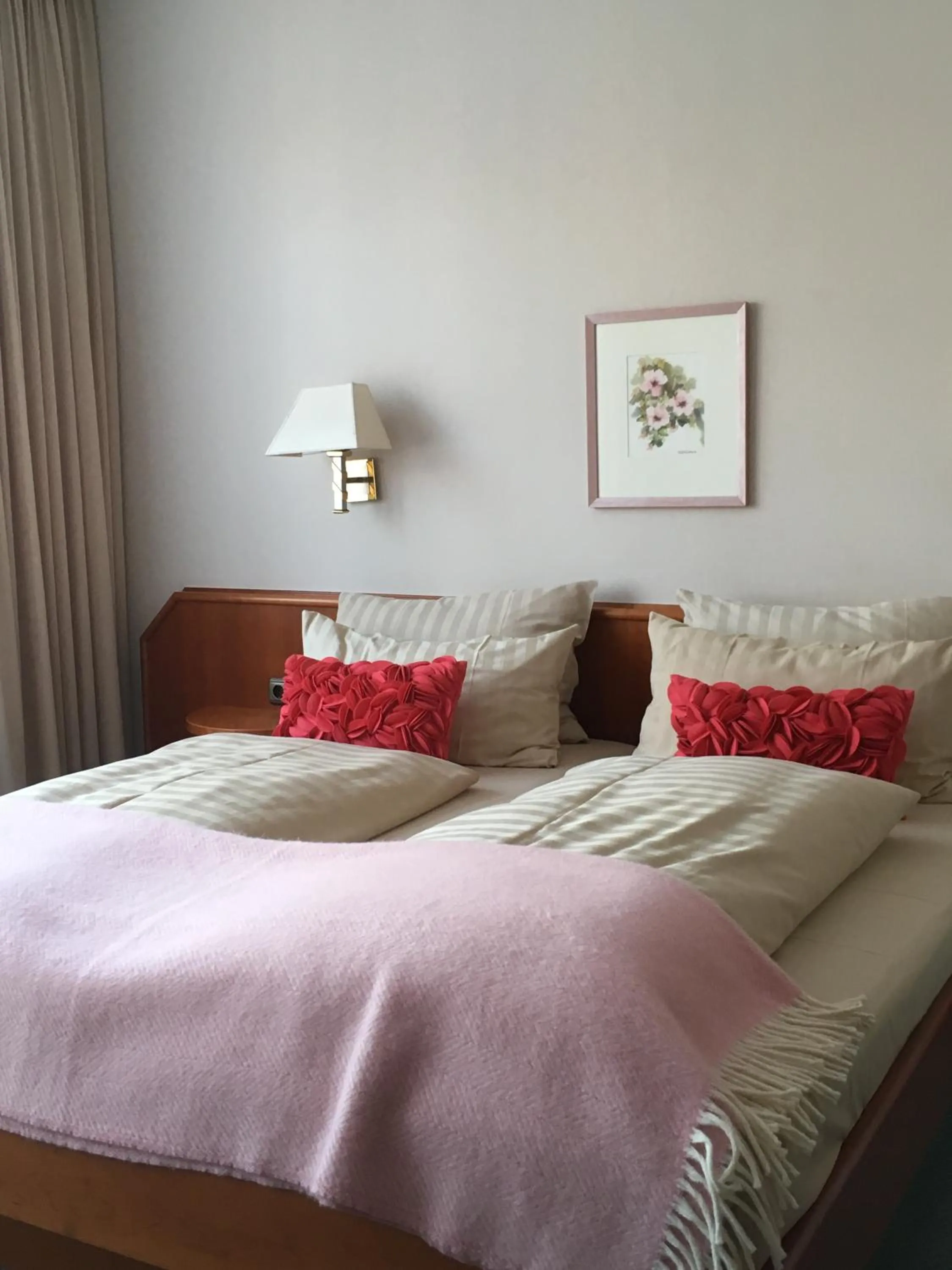 Photo of the whole room, Bed in Wittlers Hotel