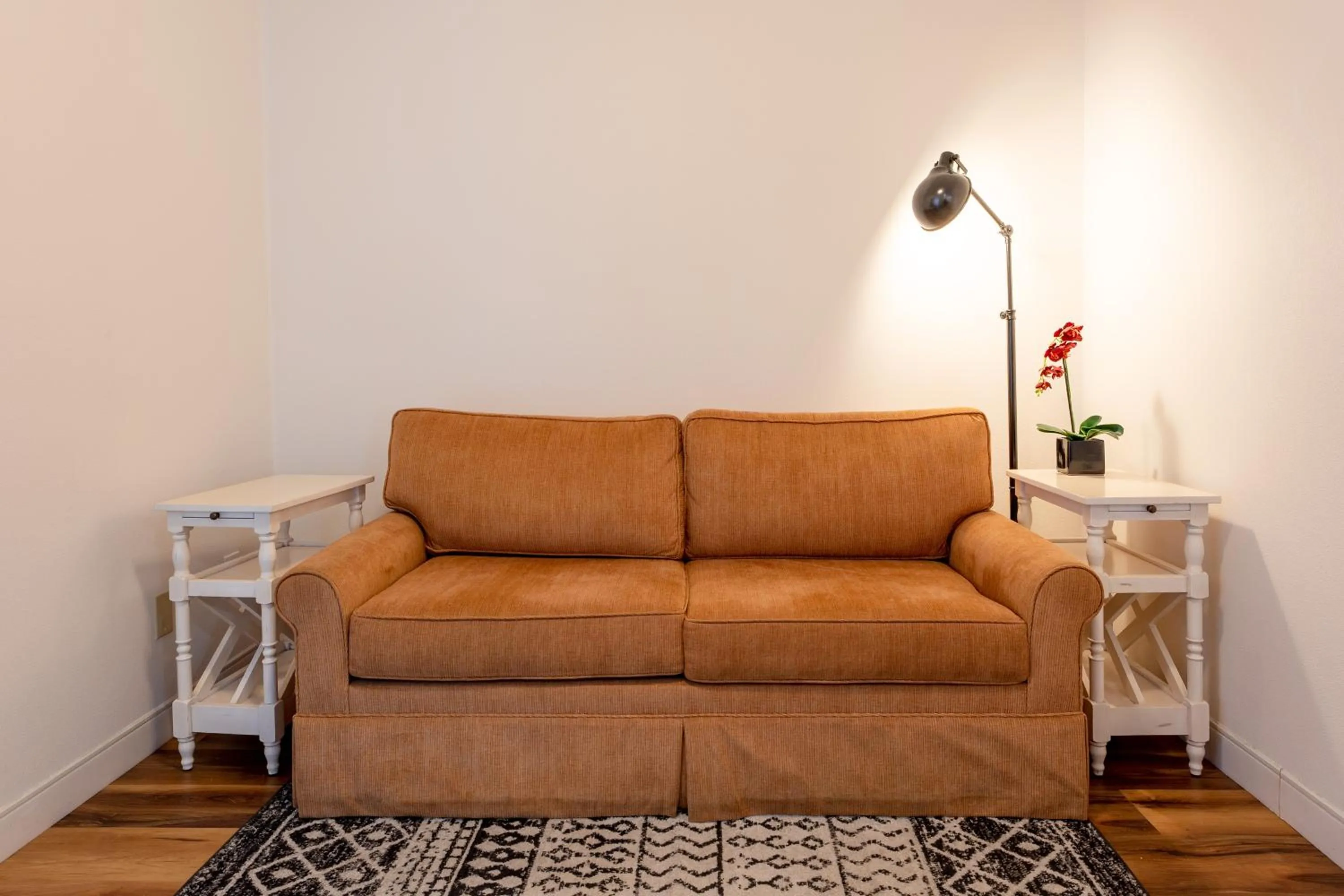 Seating area in The Inn on Pine