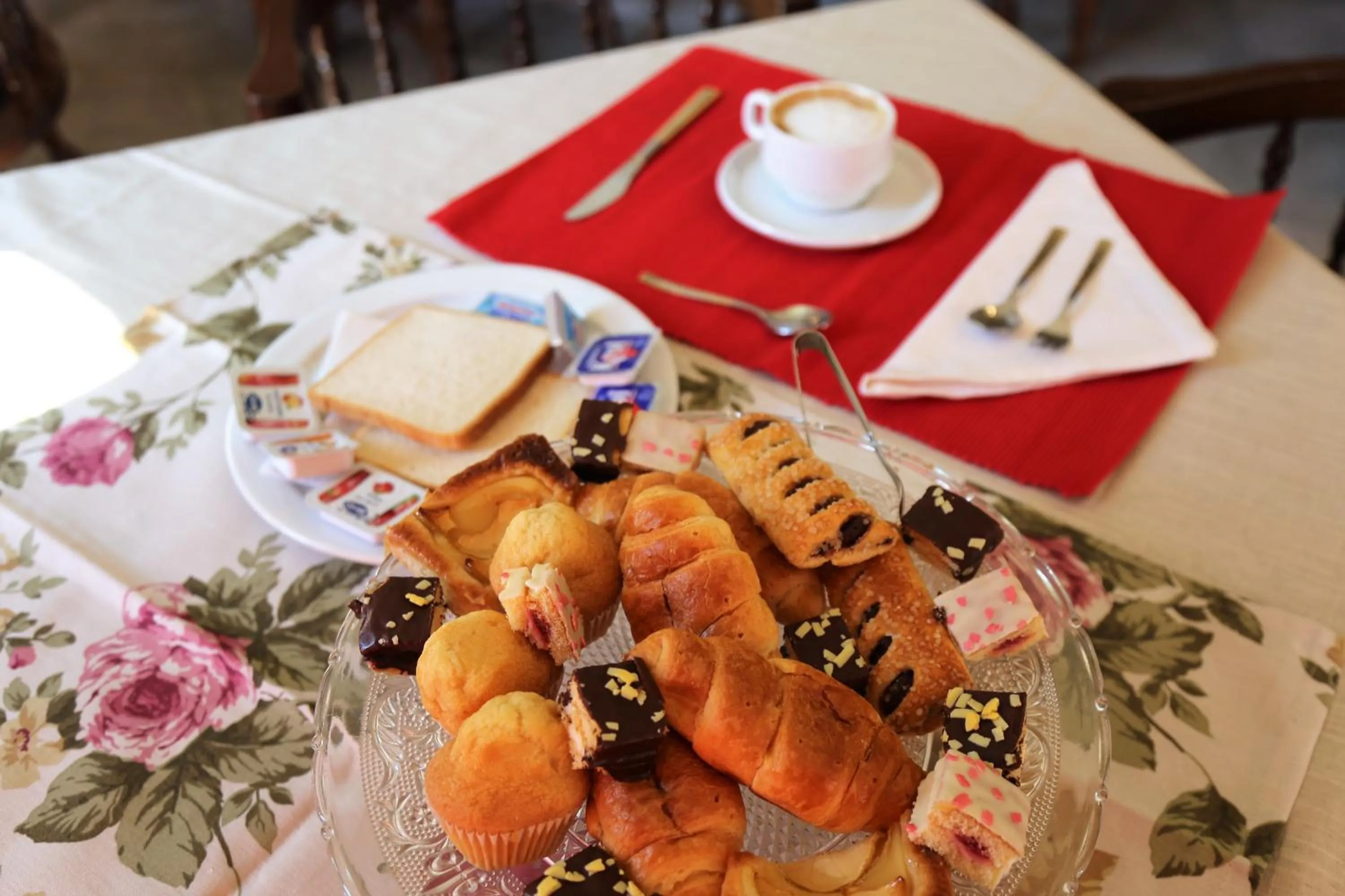 Restaurant/places to eat in Arcos de Montemar