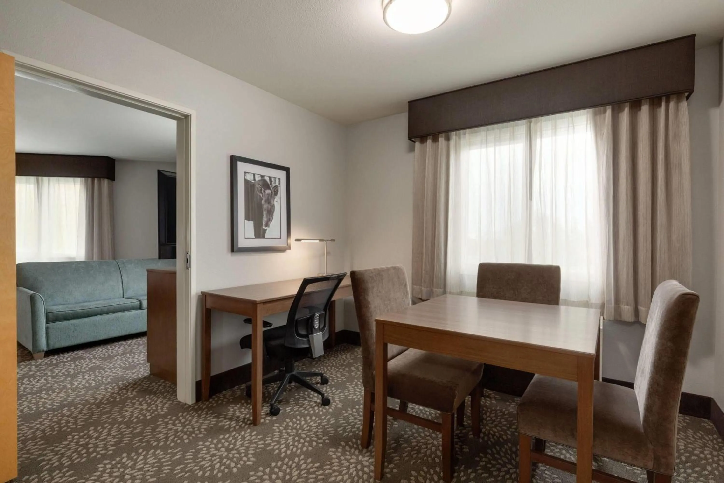 Photo of the whole room in La Quinta by Wyndham Fairbanks Airport