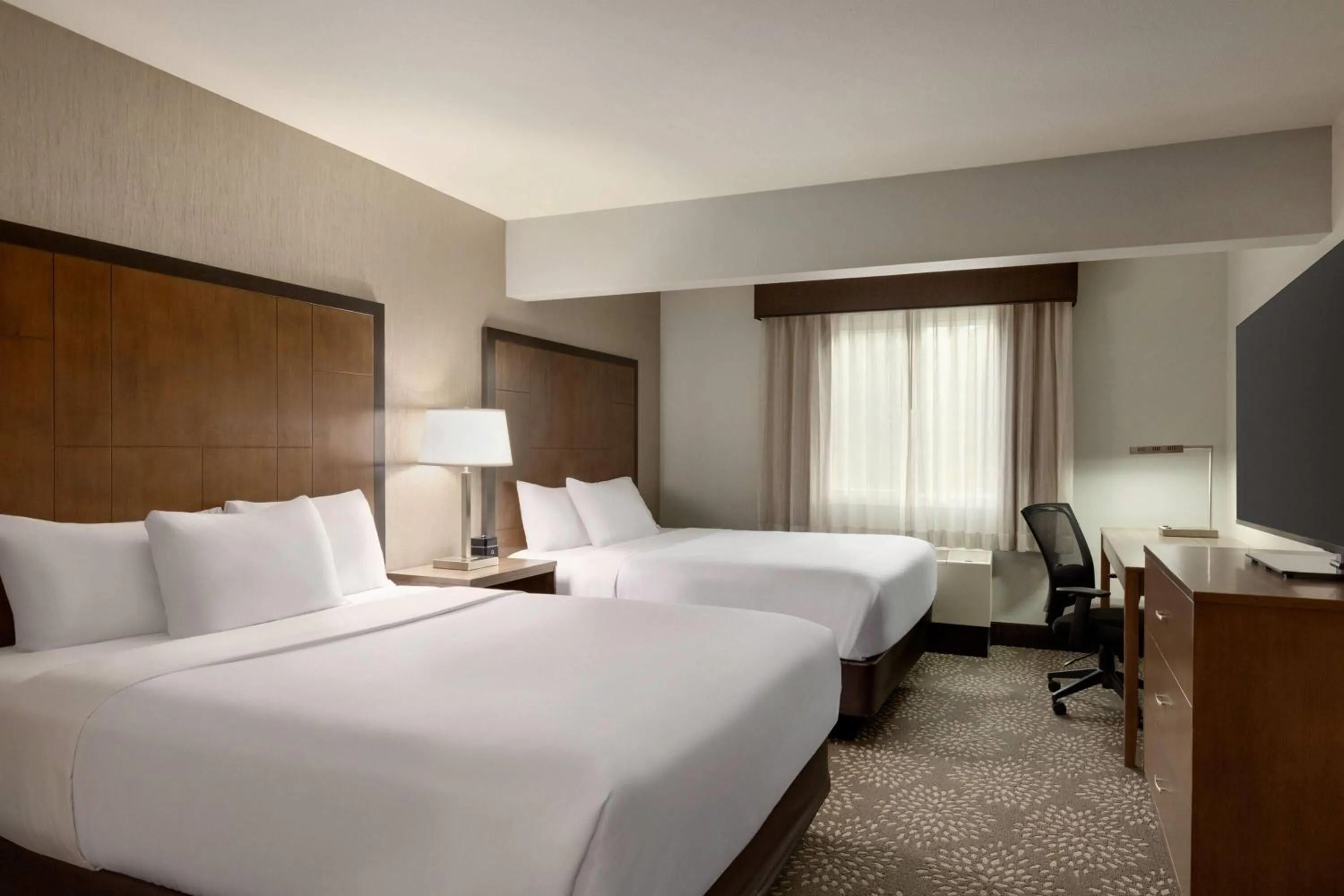 Photo of the whole room, Bed in La Quinta by Wyndham Fairbanks Airport