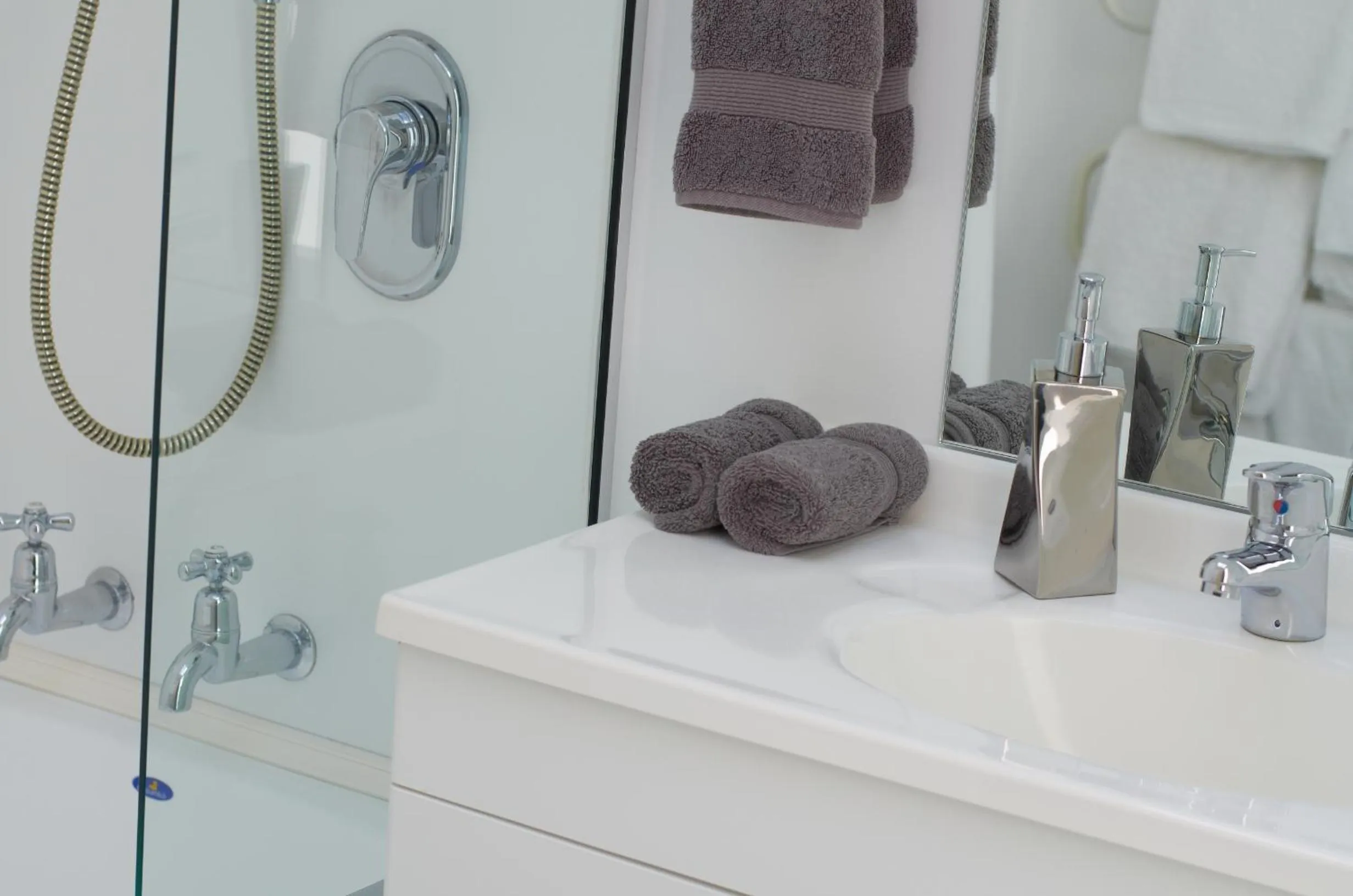 Bathroom in Bavarian Motel